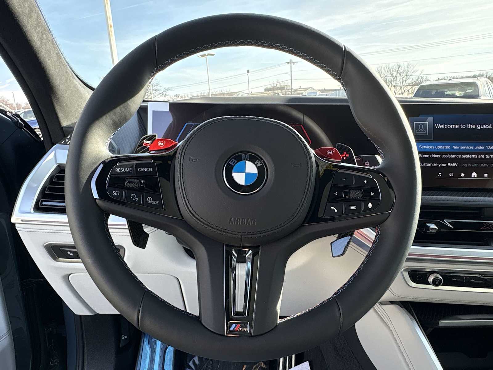 Thumbnail: 2026 BMW XM - 30