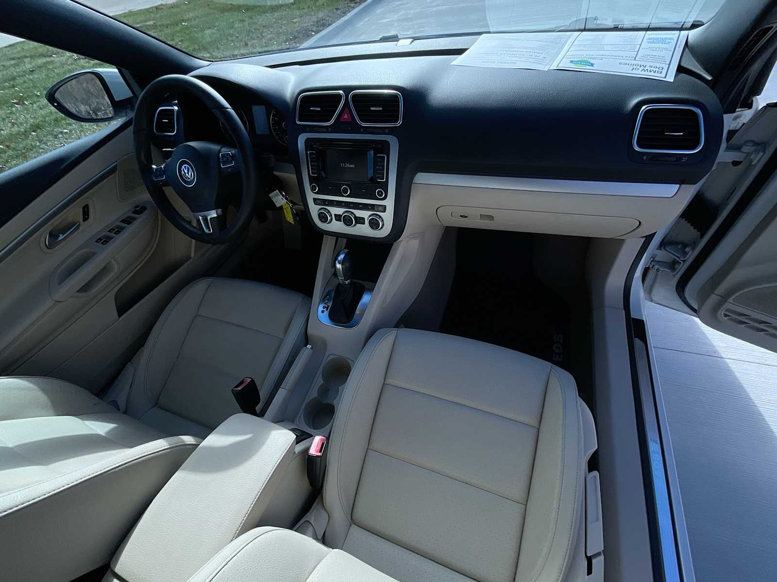 Thumbnail: 2014 Volkswagen Eos - 17