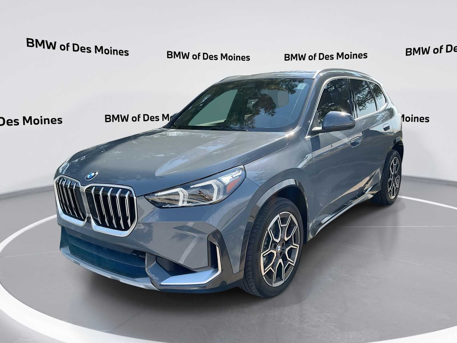 Thumbnail: 2026 BMW X1 - 1