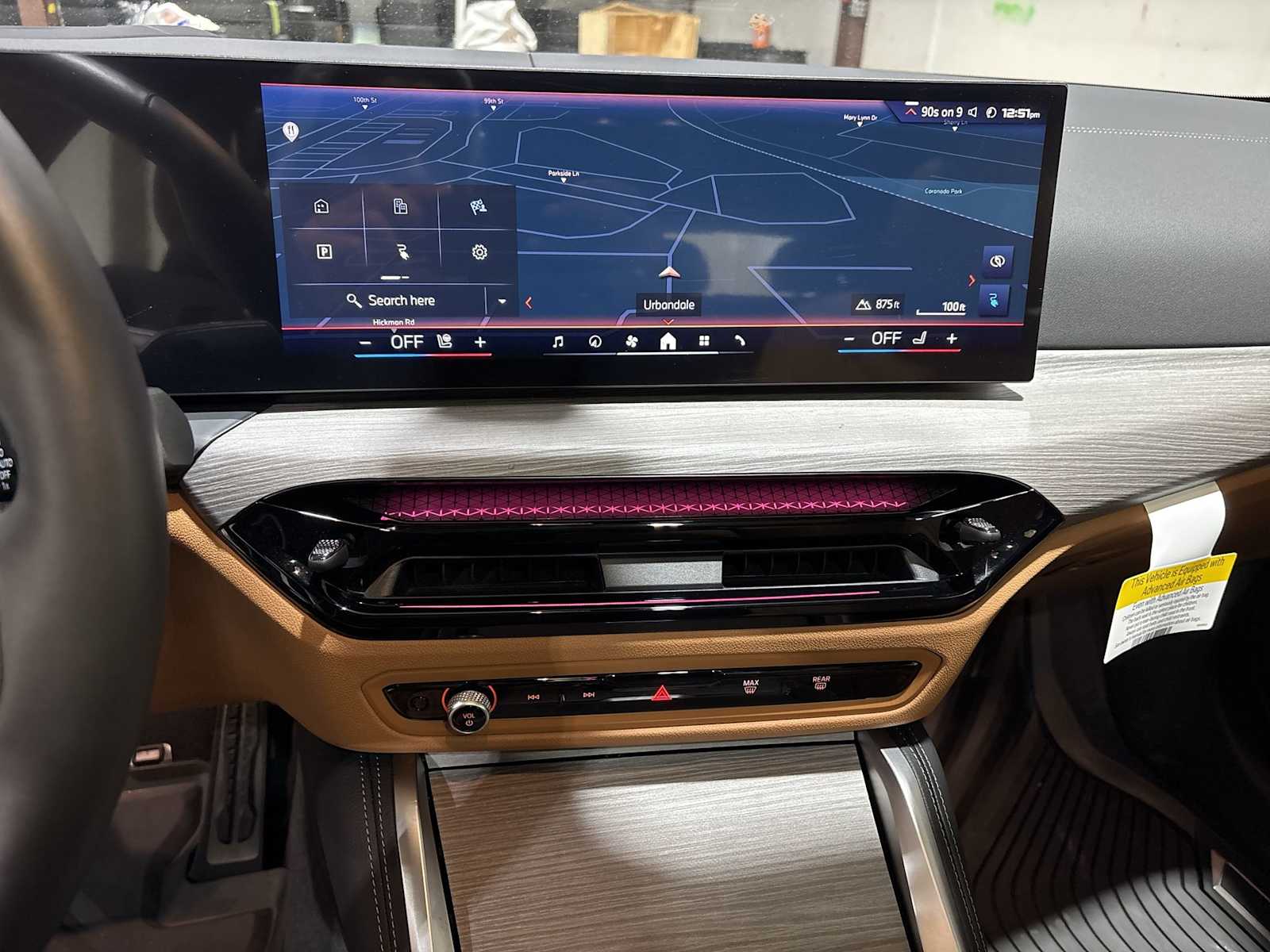 Thumbnail: 2025 BMW i4 - 34