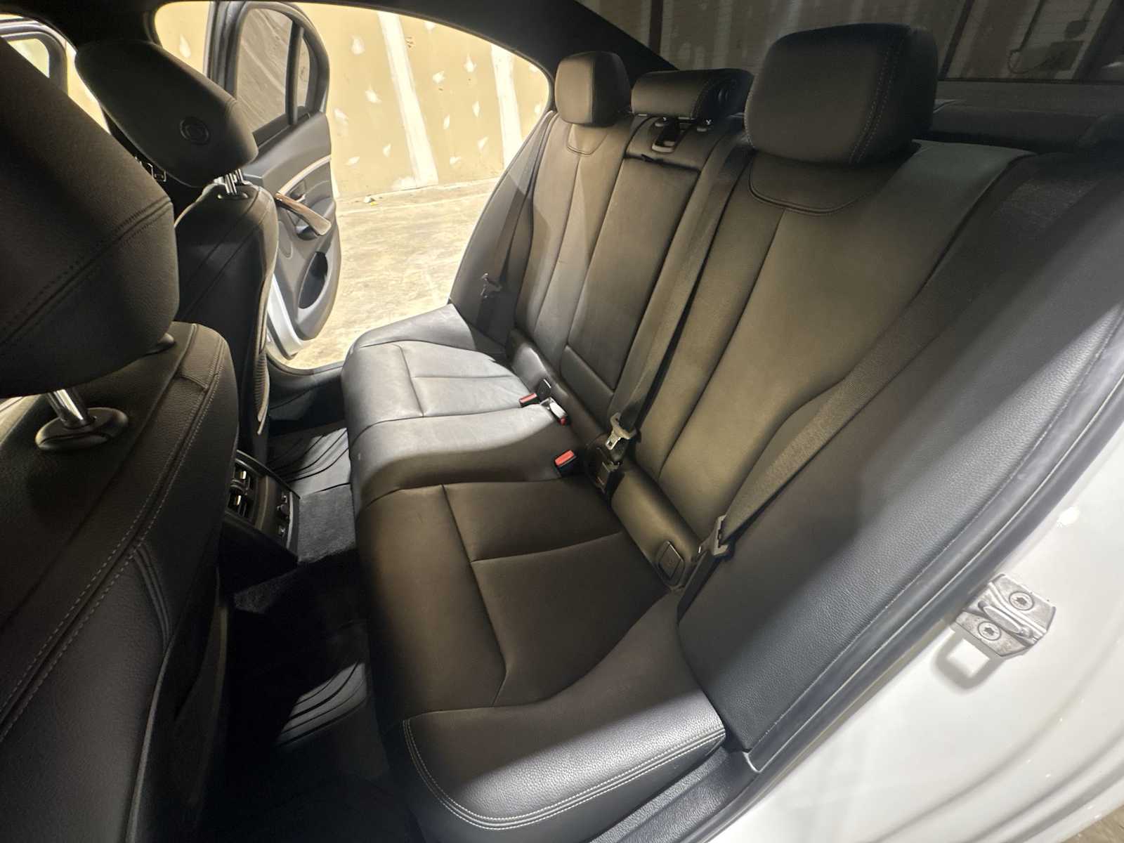 Thumbnail: 2017 BMW 3 Series - 18