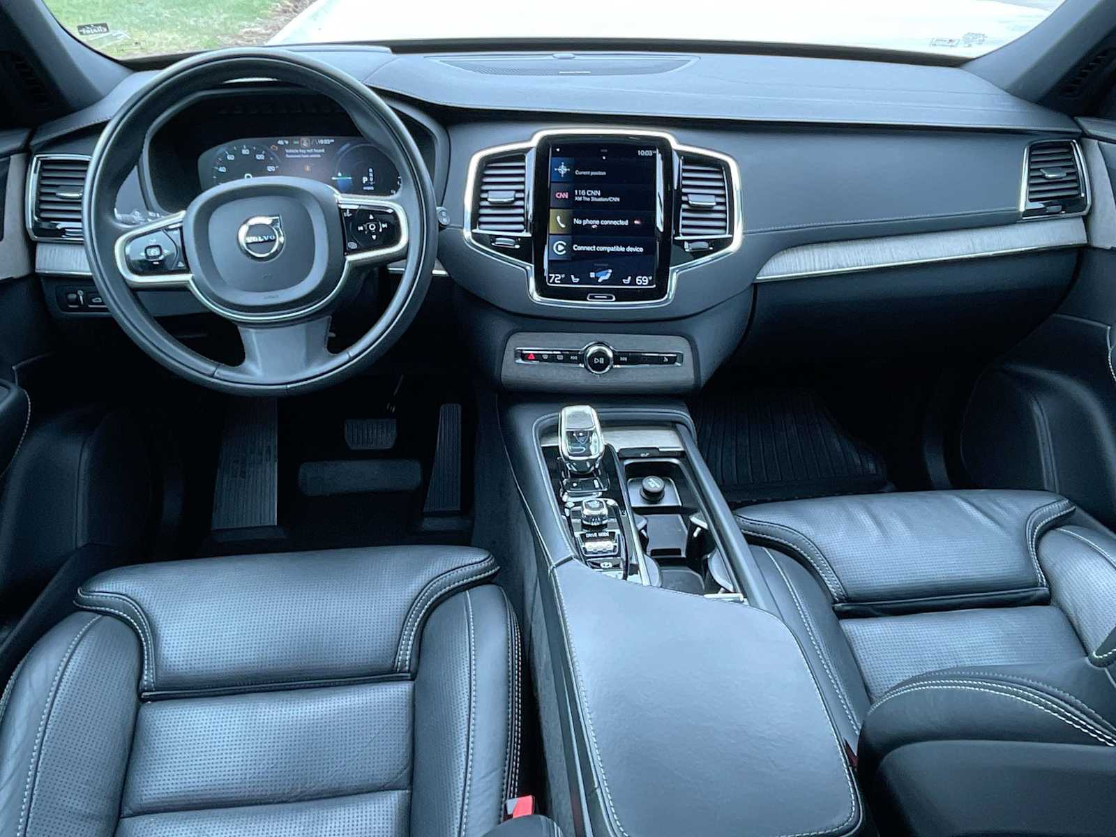 Thumbnail: 2020 Volvo XC90 - 23