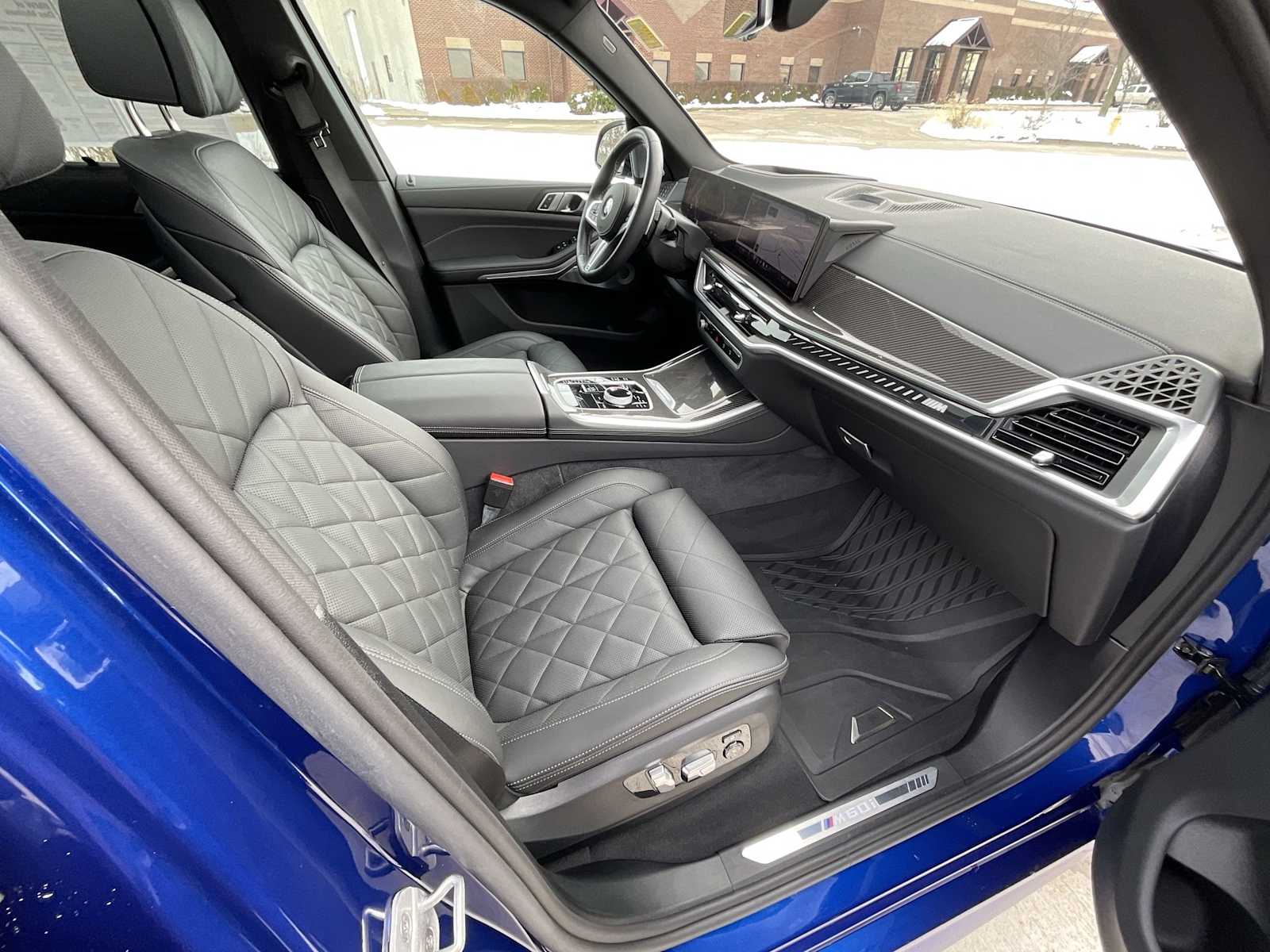 Thumbnail: 2025 BMW X5 - 14