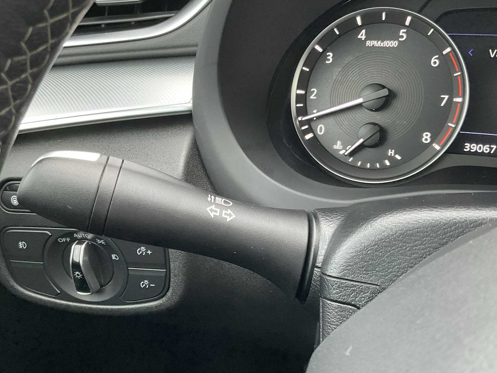 Thumbnail: 2020 INFINITI QX50 - 29