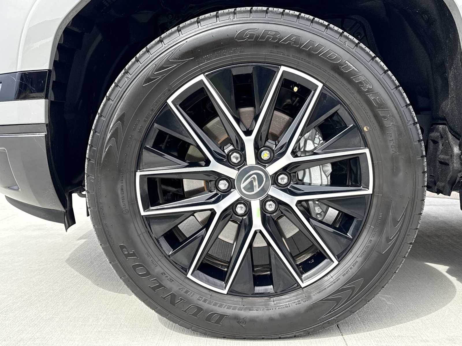 Thumbnail: 2025 Lexus GX - 14