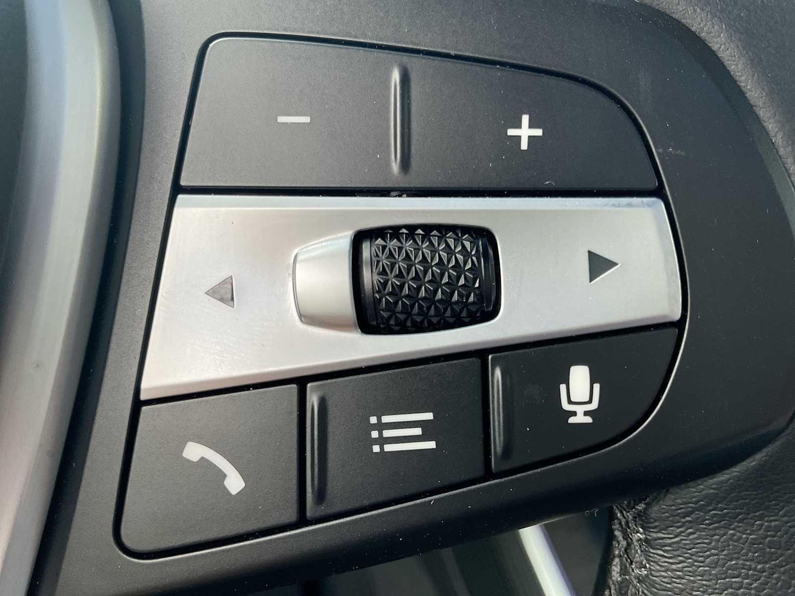 Thumbnail: 2025 BMW X5 - 26