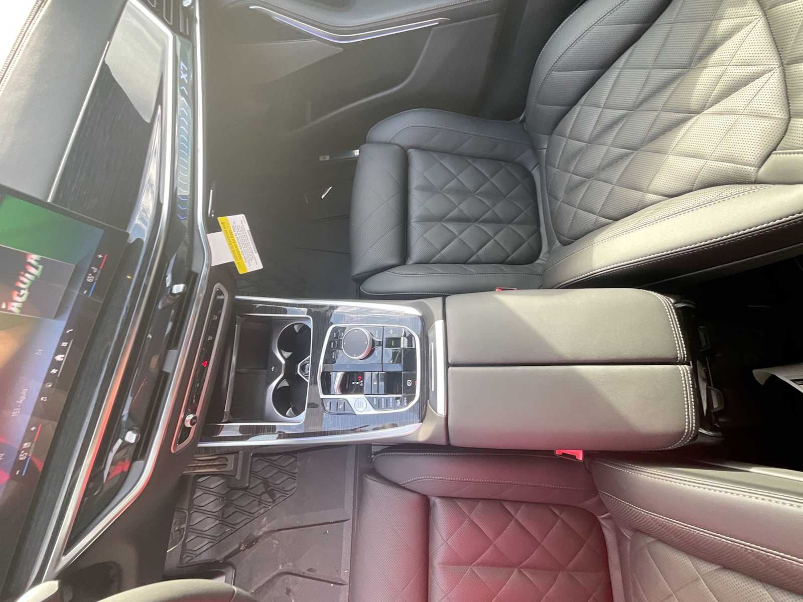 Thumbnail: 2026 BMW X7 - 30