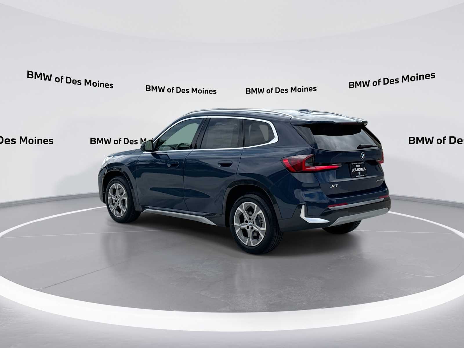Thumbnail: 2026 BMW X1 - 6