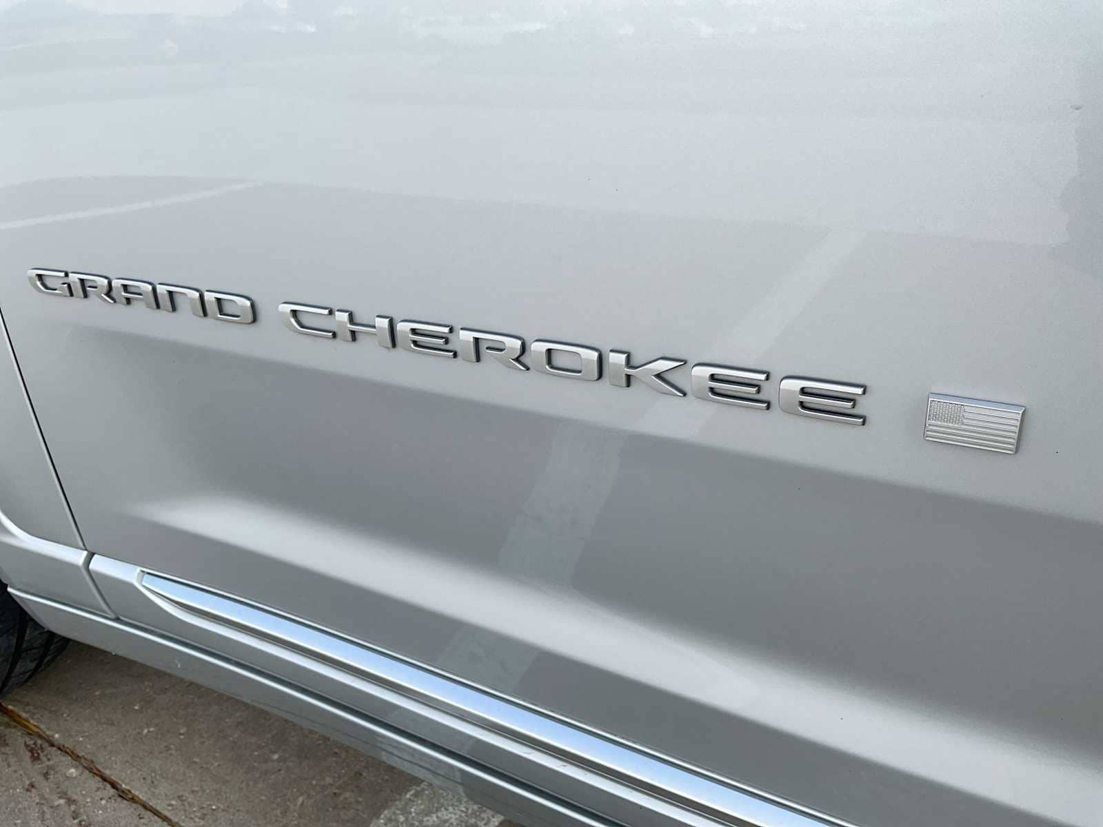 Thumbnail: 2025 Jeep Grand Cherokee - 13