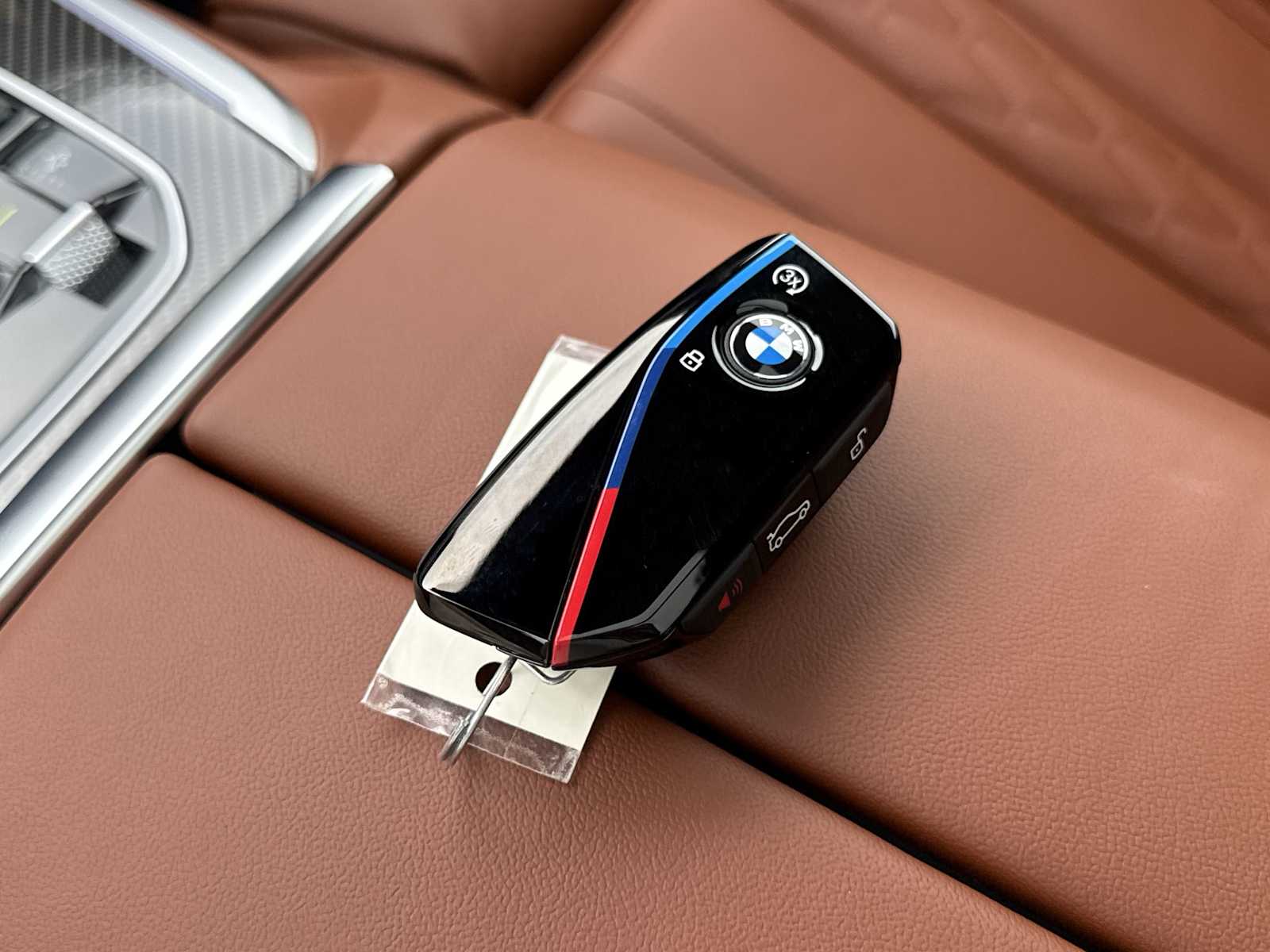 Thumbnail: 2026 BMW X7 - 37