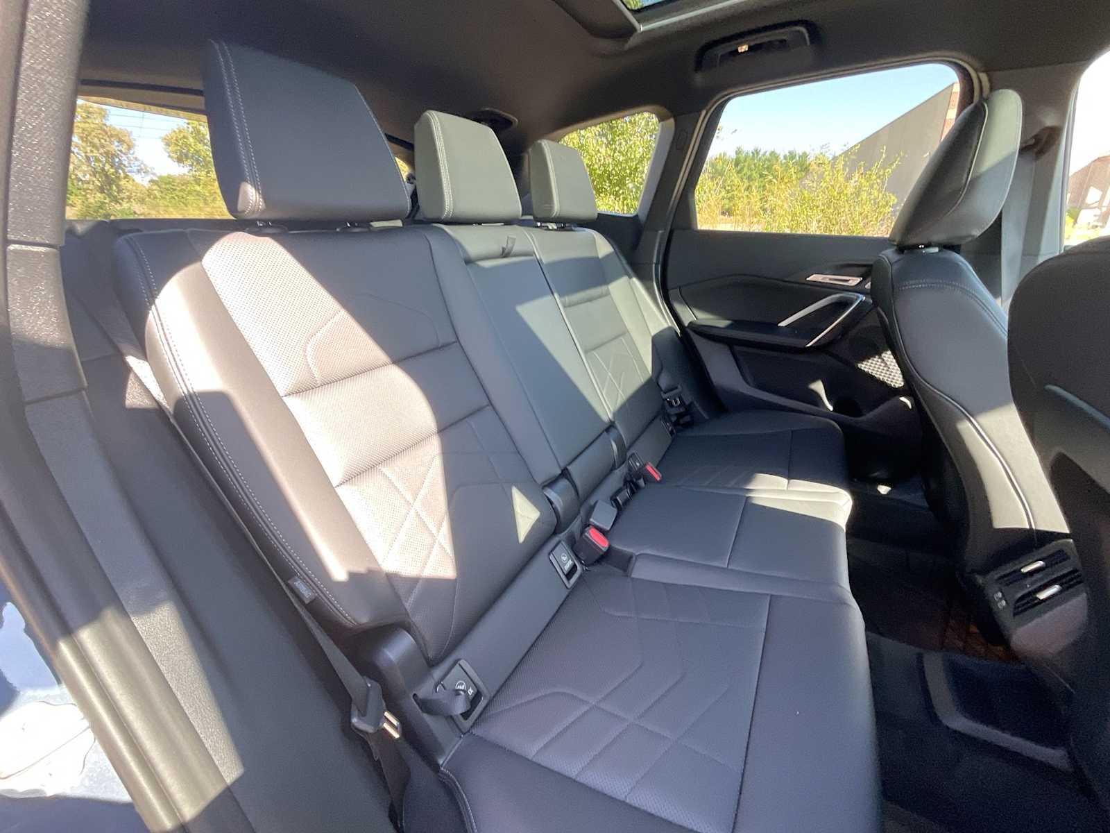 Thumbnail: 2025 BMW X1 - 22