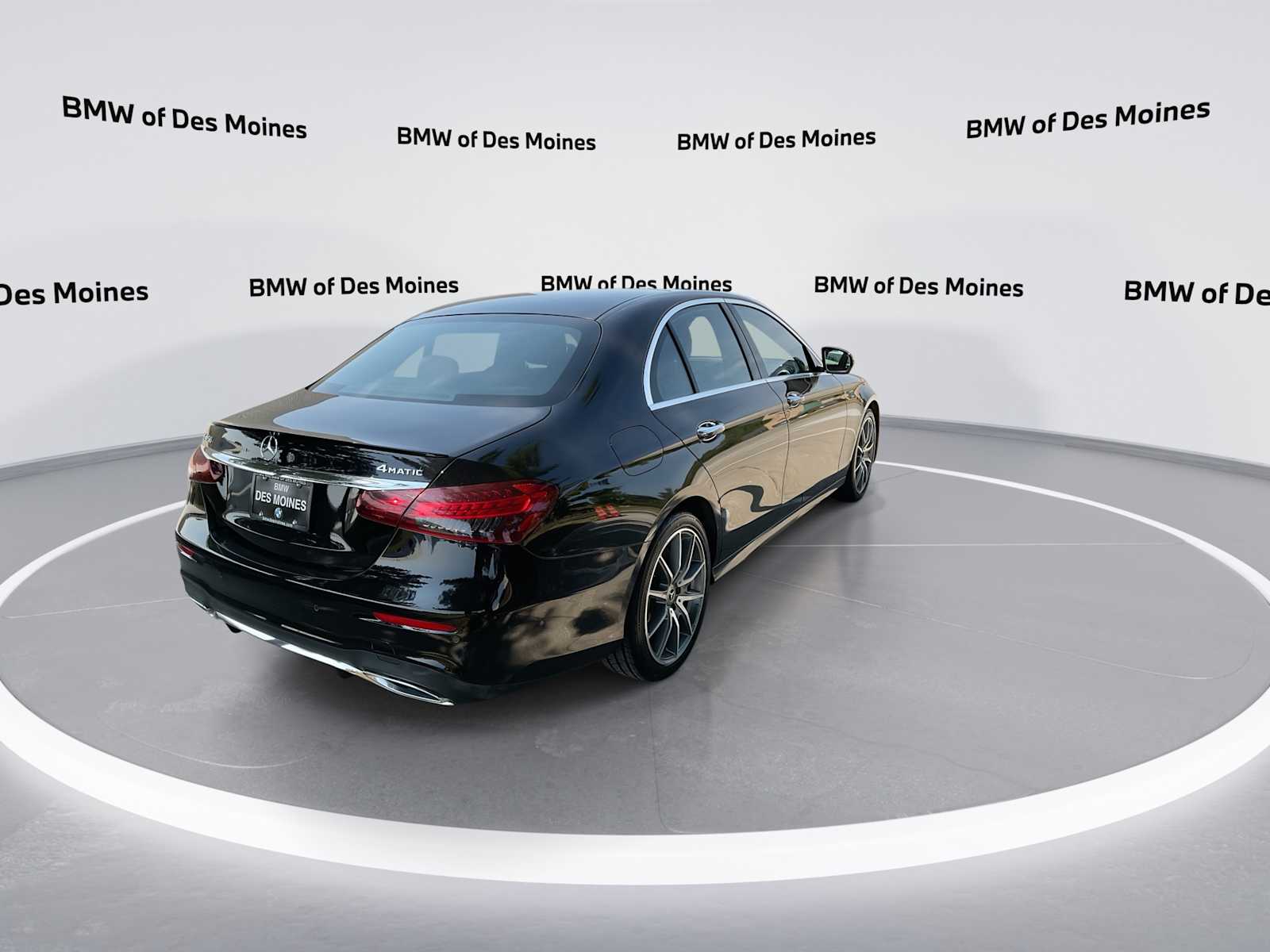 Thumbnail: 2022 Mercedes-Benz E-Class - 8