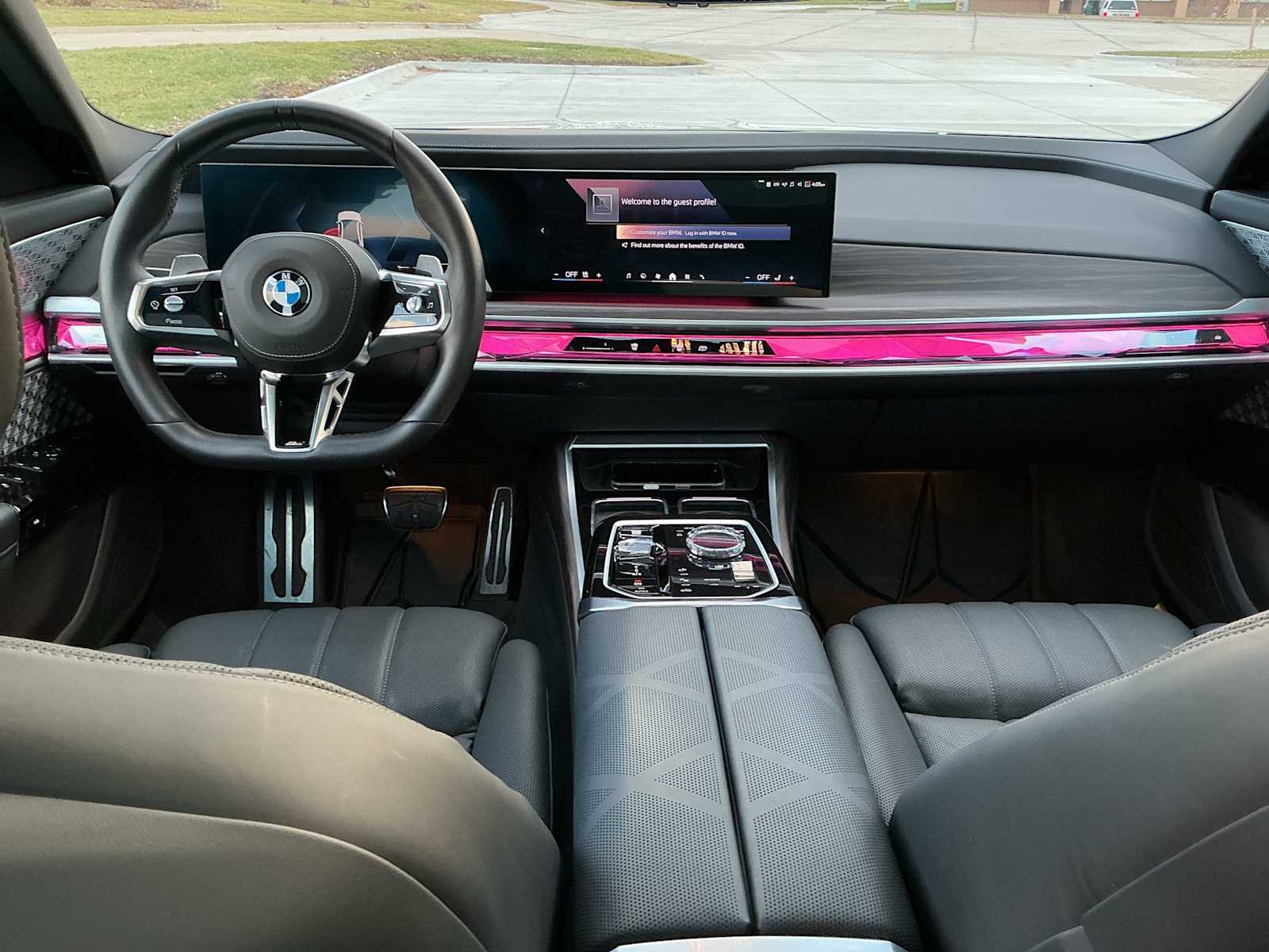 Thumbnail: 2024 BMW 7 Series - 20