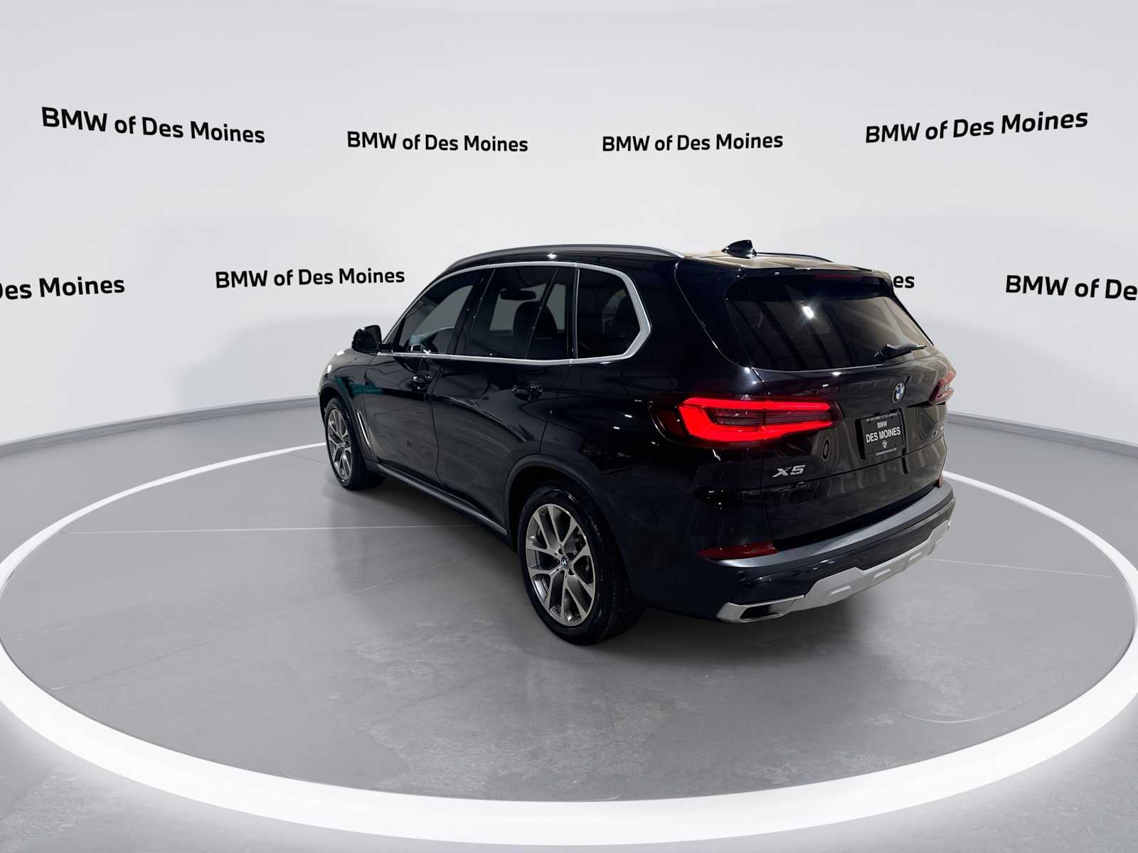 Thumbnail: 2023 BMW X5 - 6