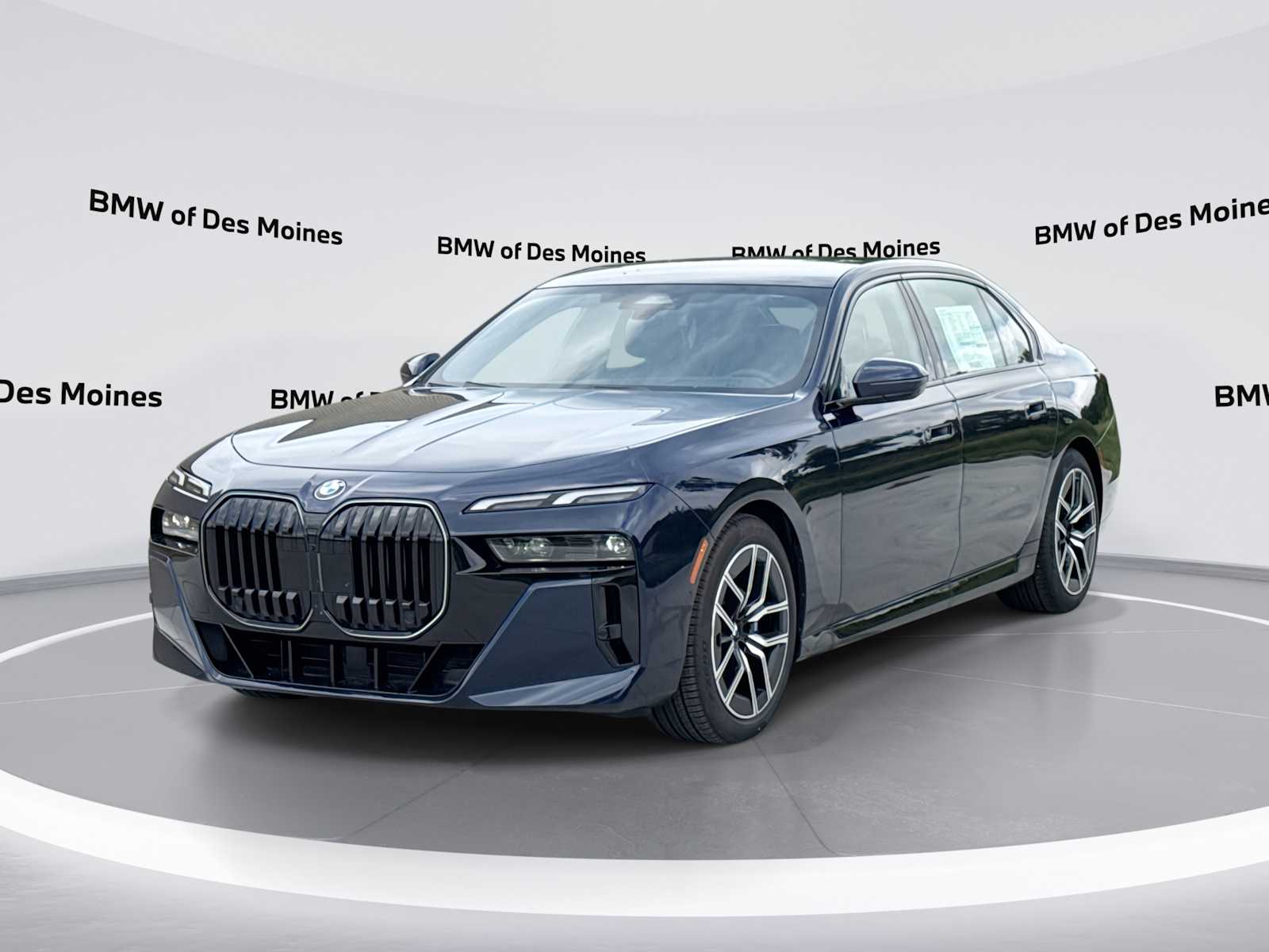 2026 BMW 7 Series 740i xDrive Sedan's photo