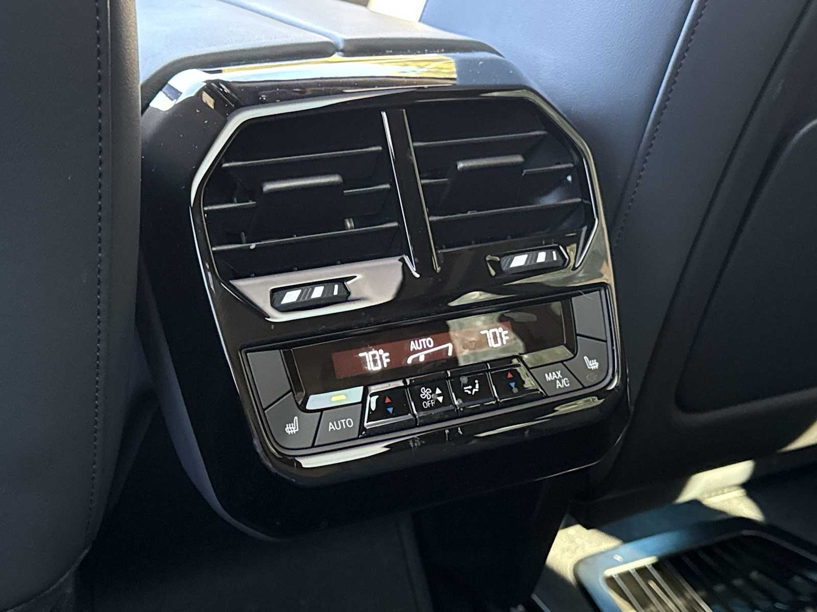 Thumbnail: 2026 BMW iX - 39