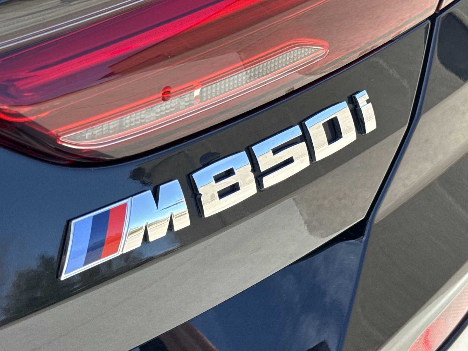 Thumbnail: 2025 BMW 8 Series - 13