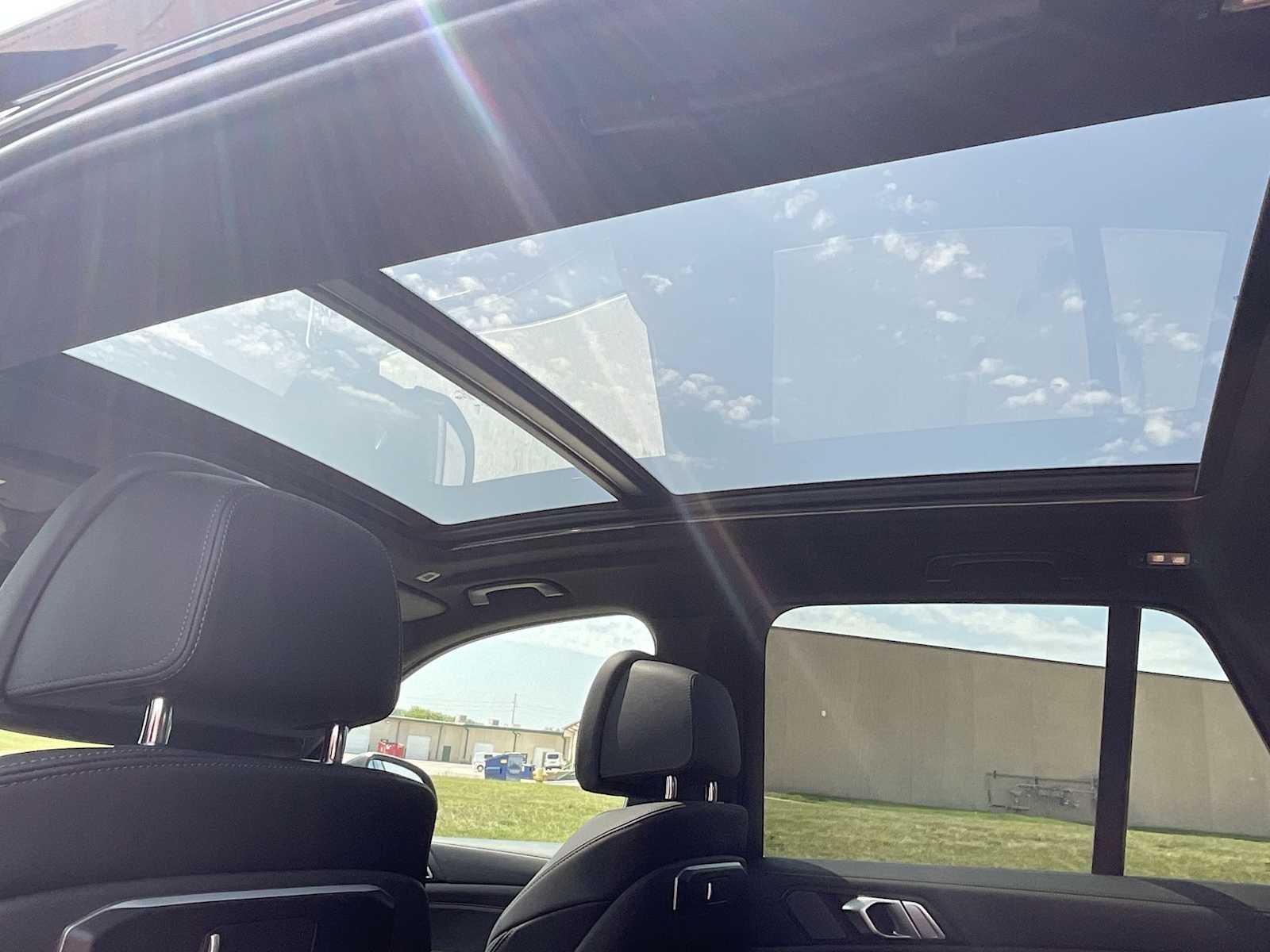 Thumbnail: 2025 BMW X5 - 17
