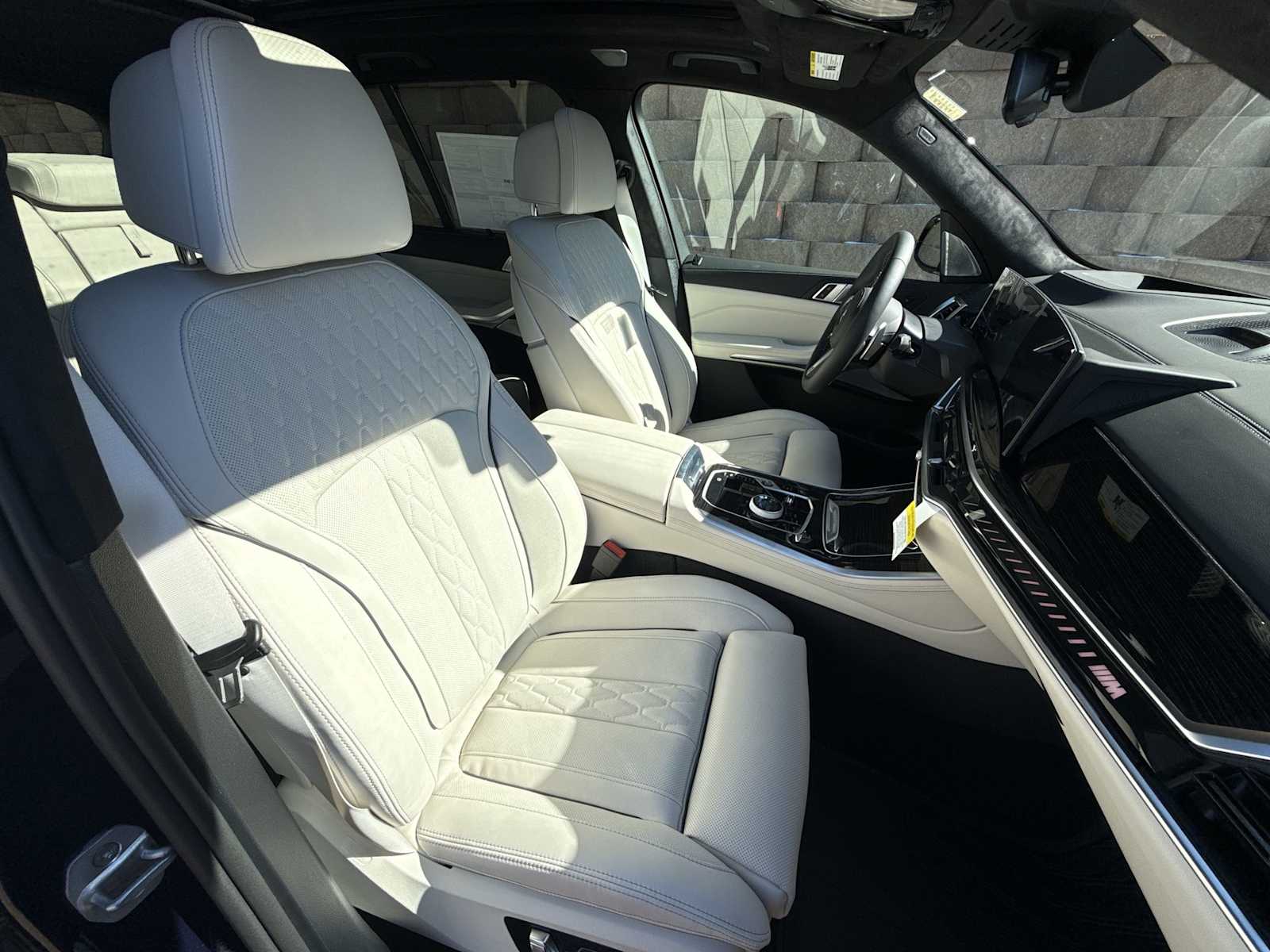 Thumbnail: 2026 BMW X5 - 24