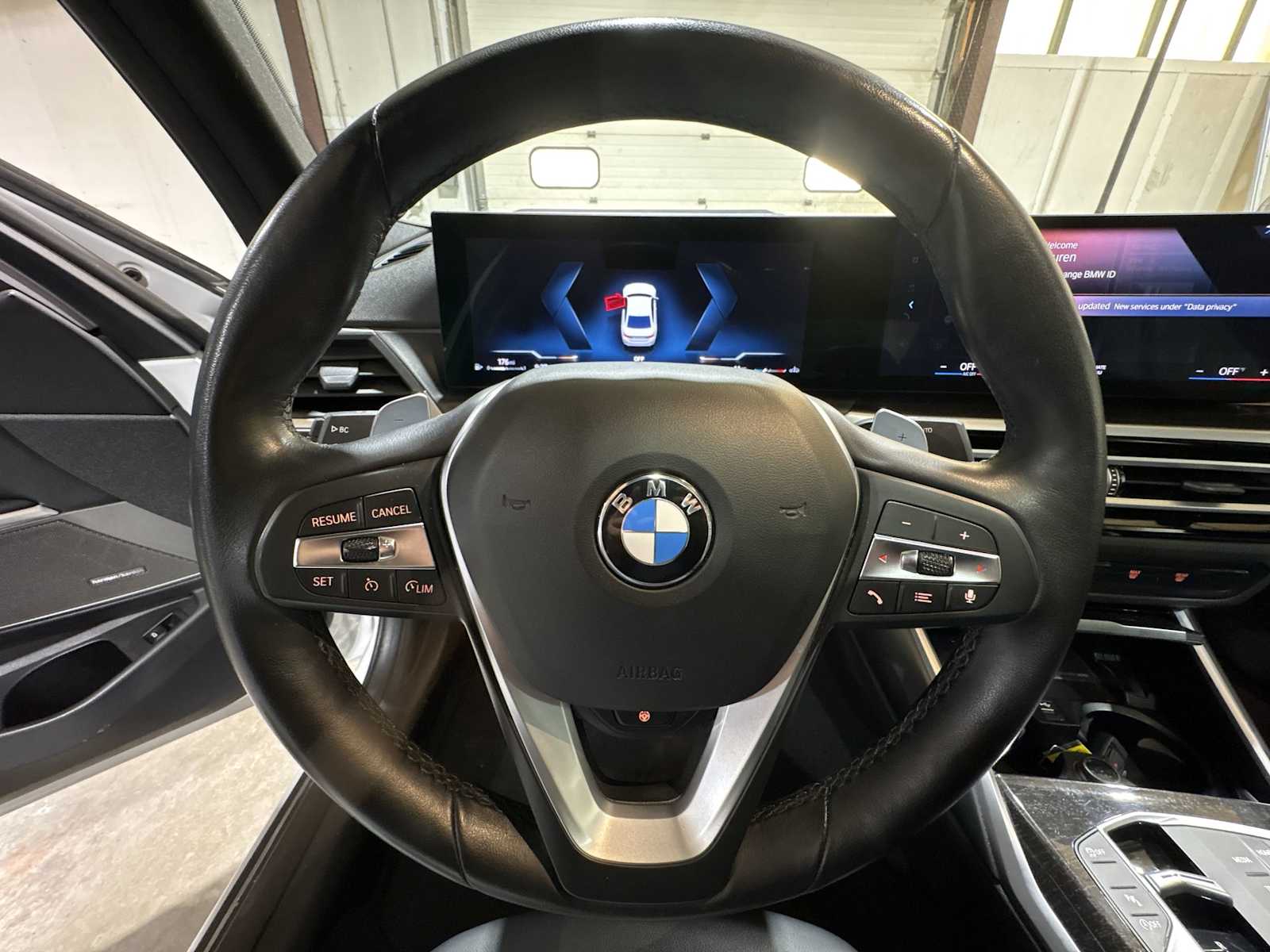 Thumbnail: 2023 BMW 3 Series - 22