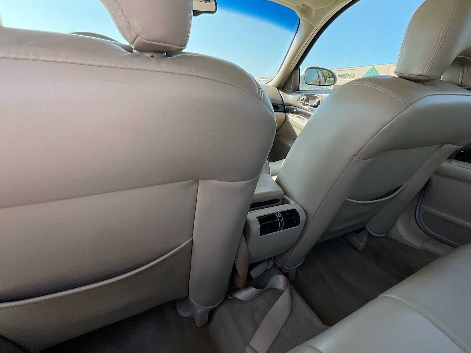 Thumbnail: 2005 Buick LeSabre - 18