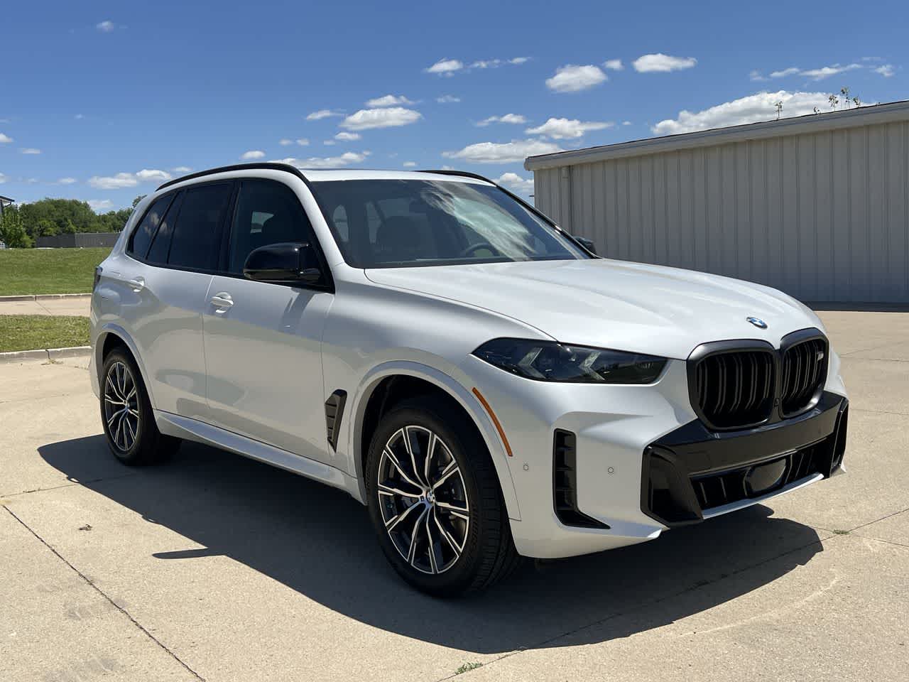 Thumbnail: 2025 BMW X5 - 8