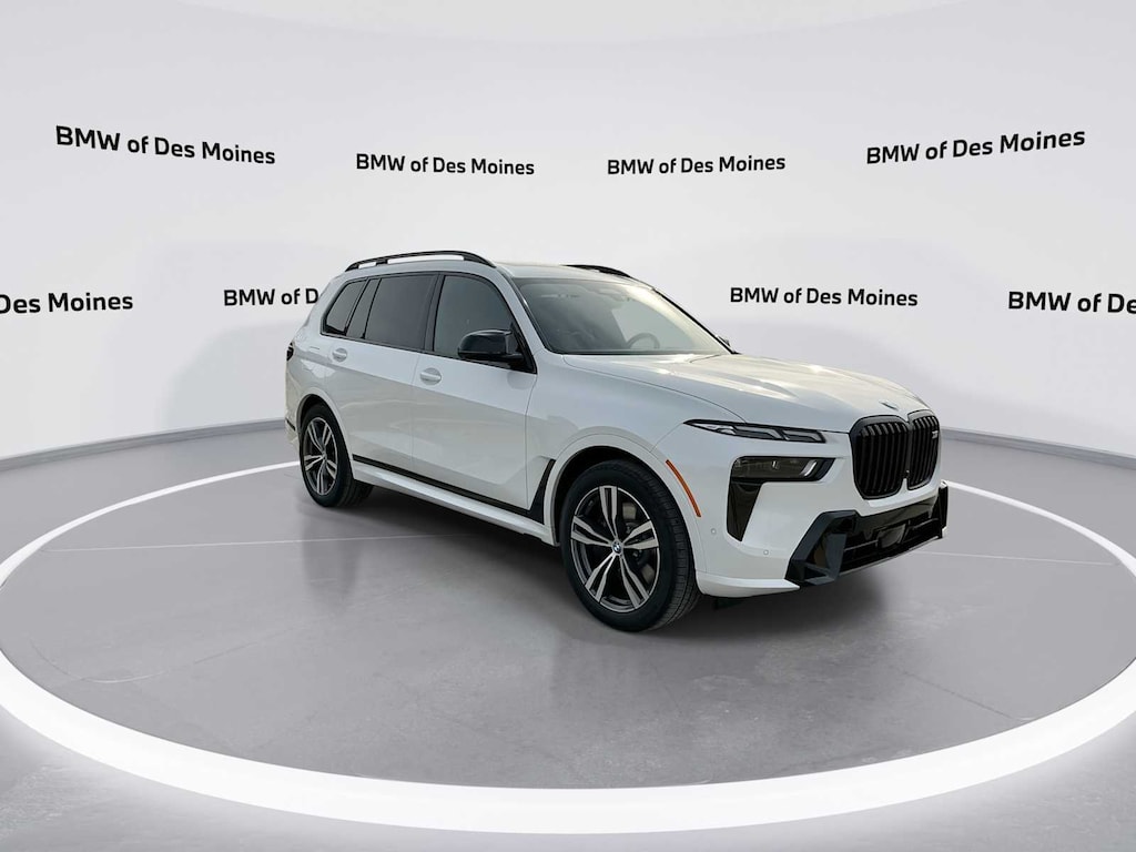 New 2026 BMW X7 M60i SUV