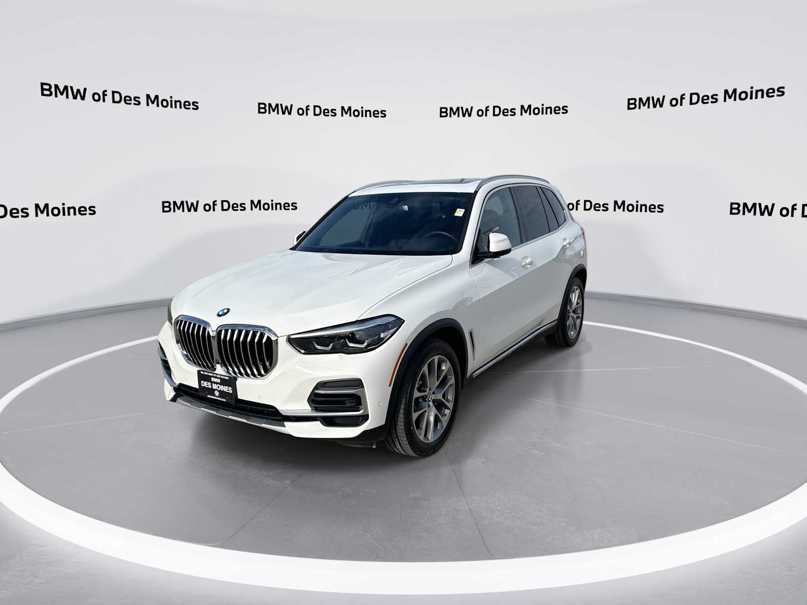 Thumbnail: 2023 BMW X5 - 4