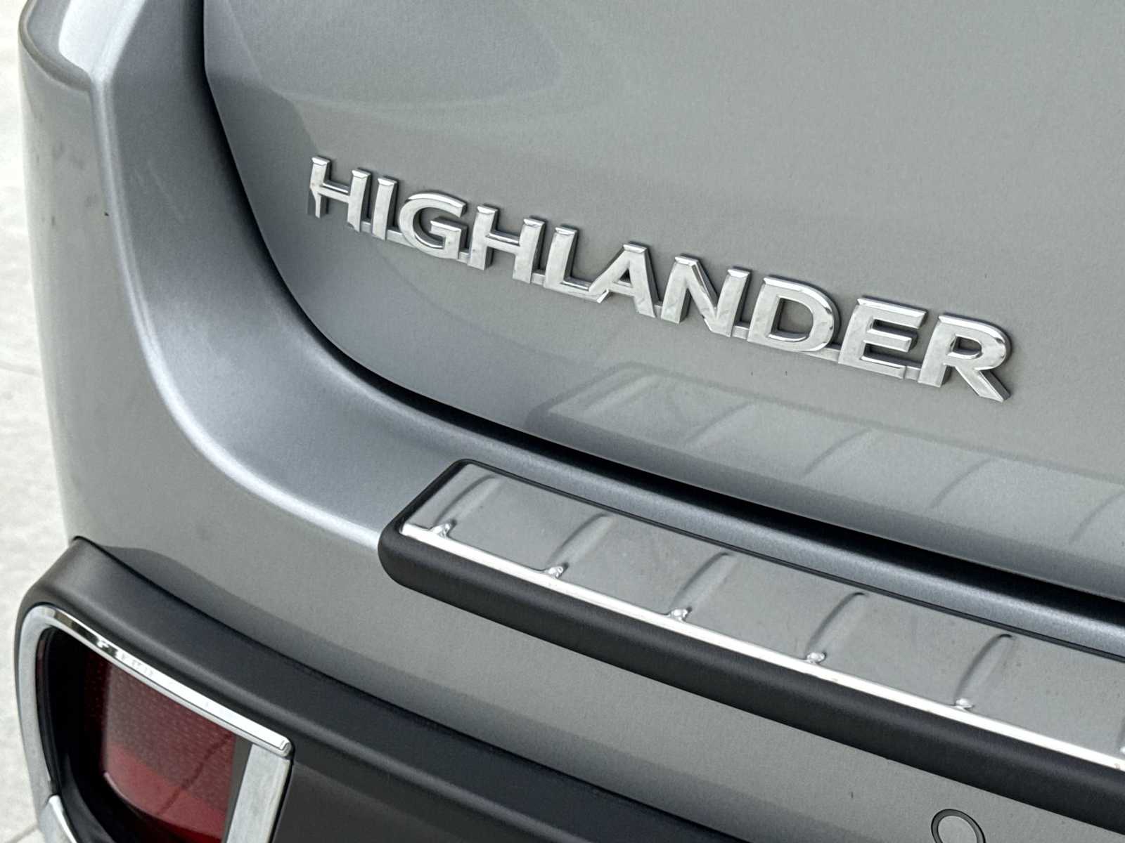 Thumbnail: 2018 Toyota Highlander - 13