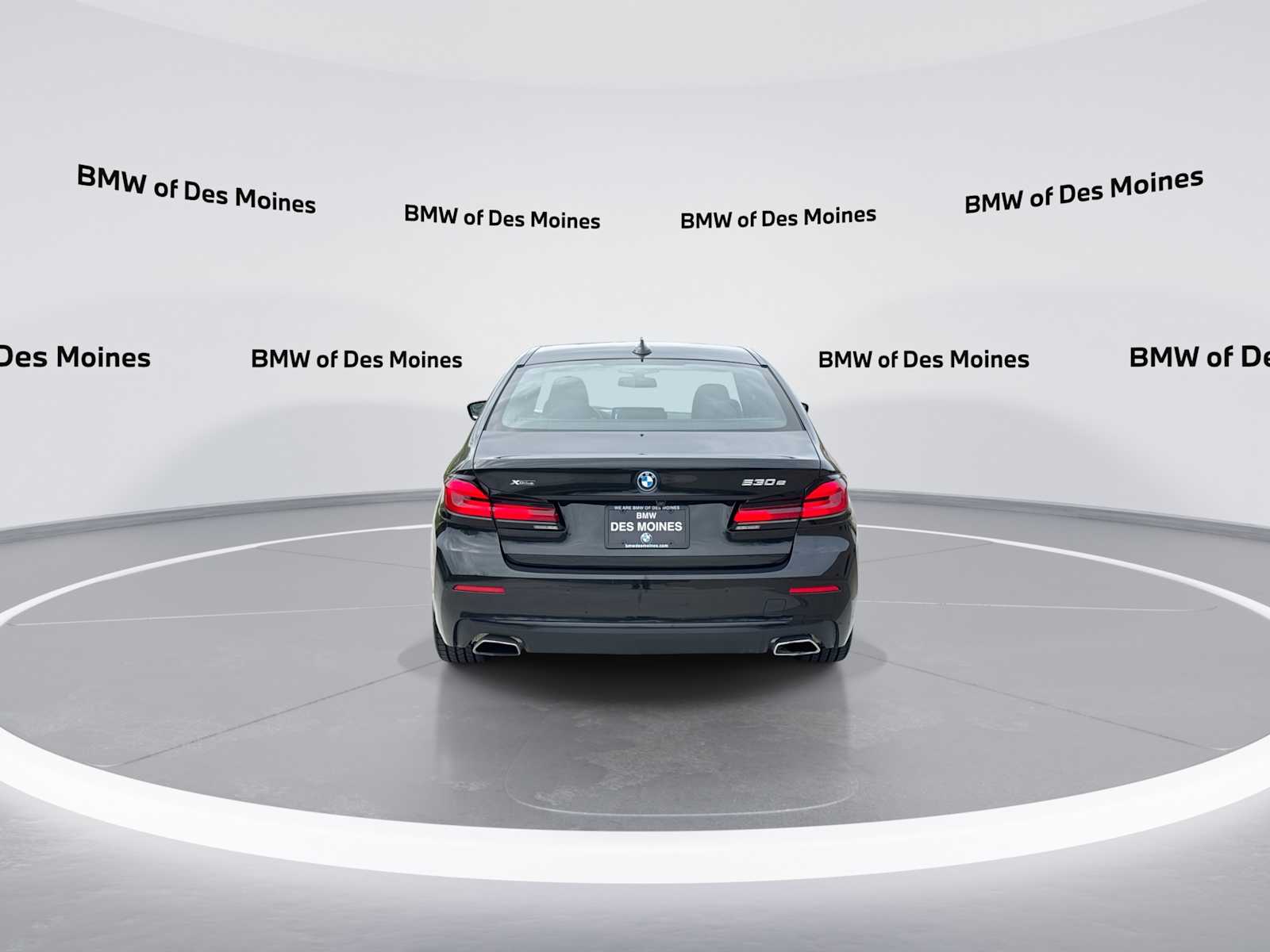 Thumbnail: 2023 BMW 5 Series - 7