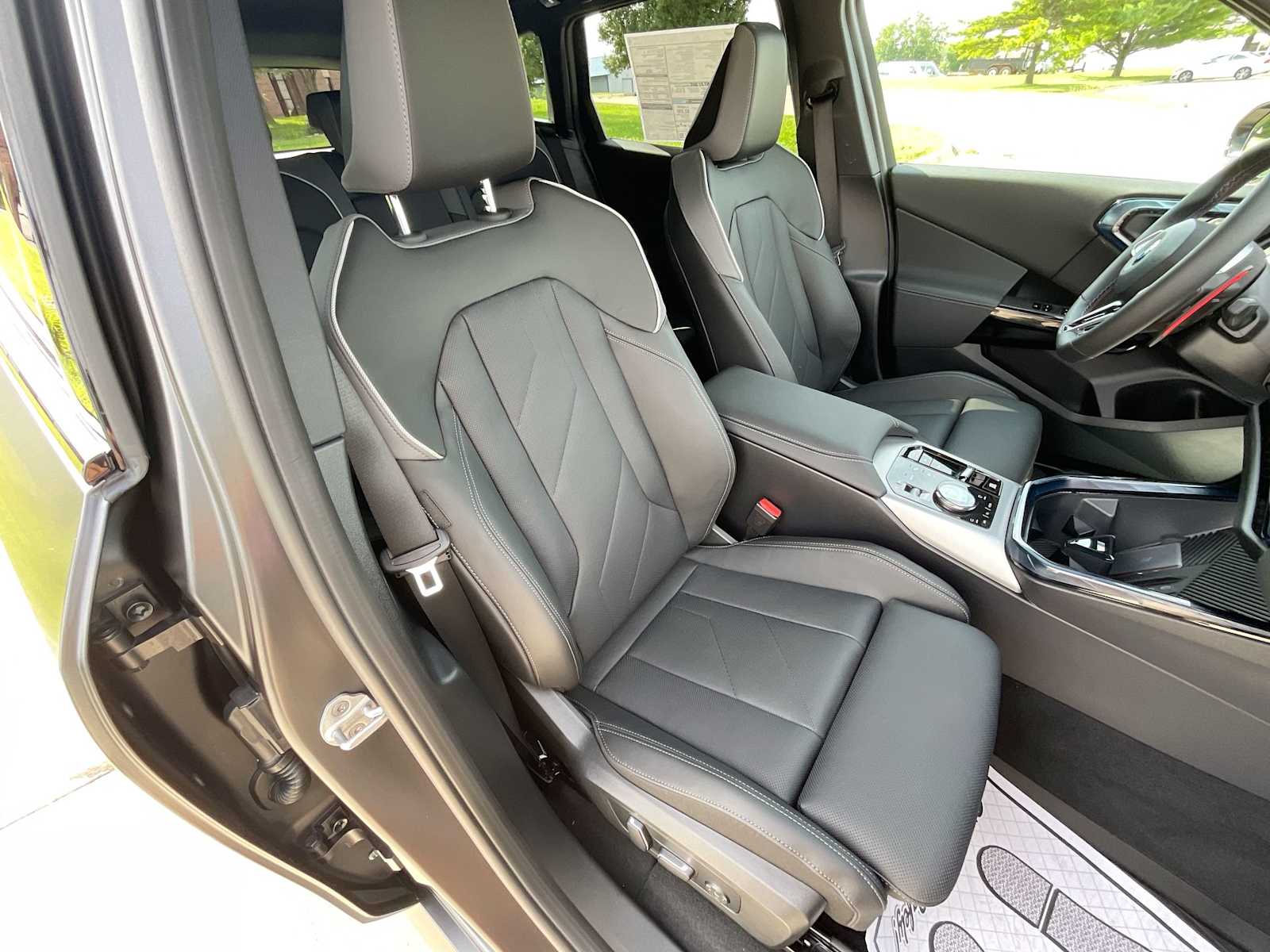 Thumbnail: 2025 BMW X3 - 23