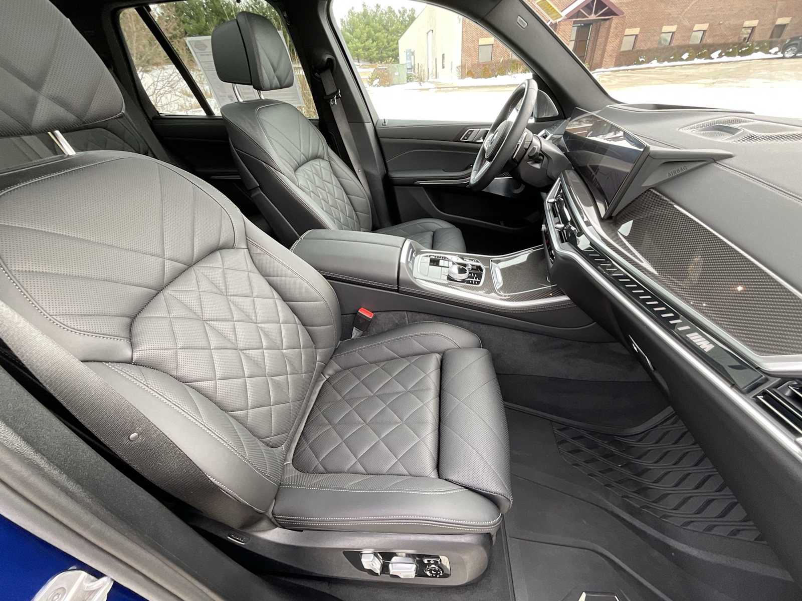 Thumbnail: 2025 BMW X5 - 15