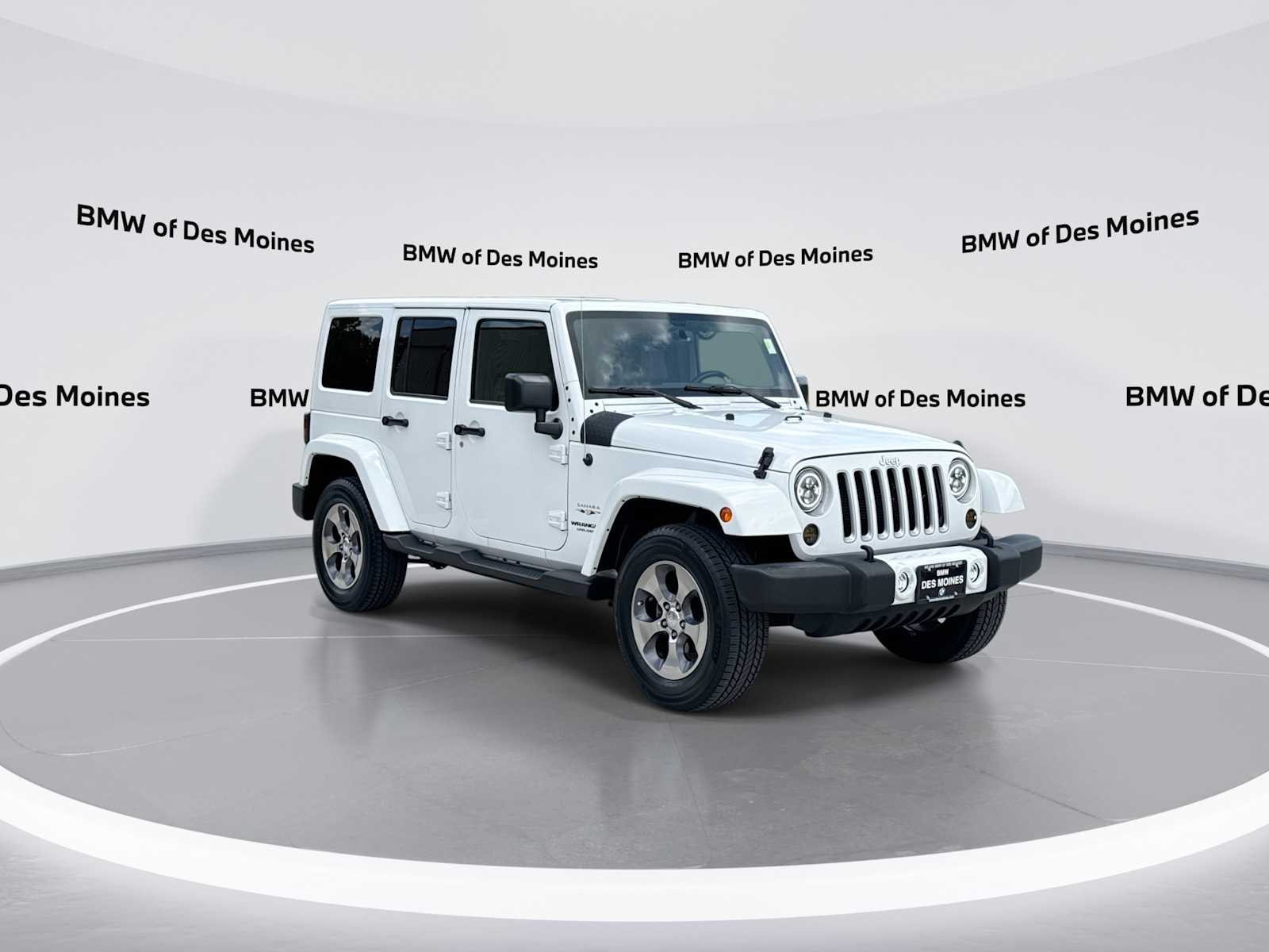 Thumbnail: 2016 Jeep Wrangler - 2