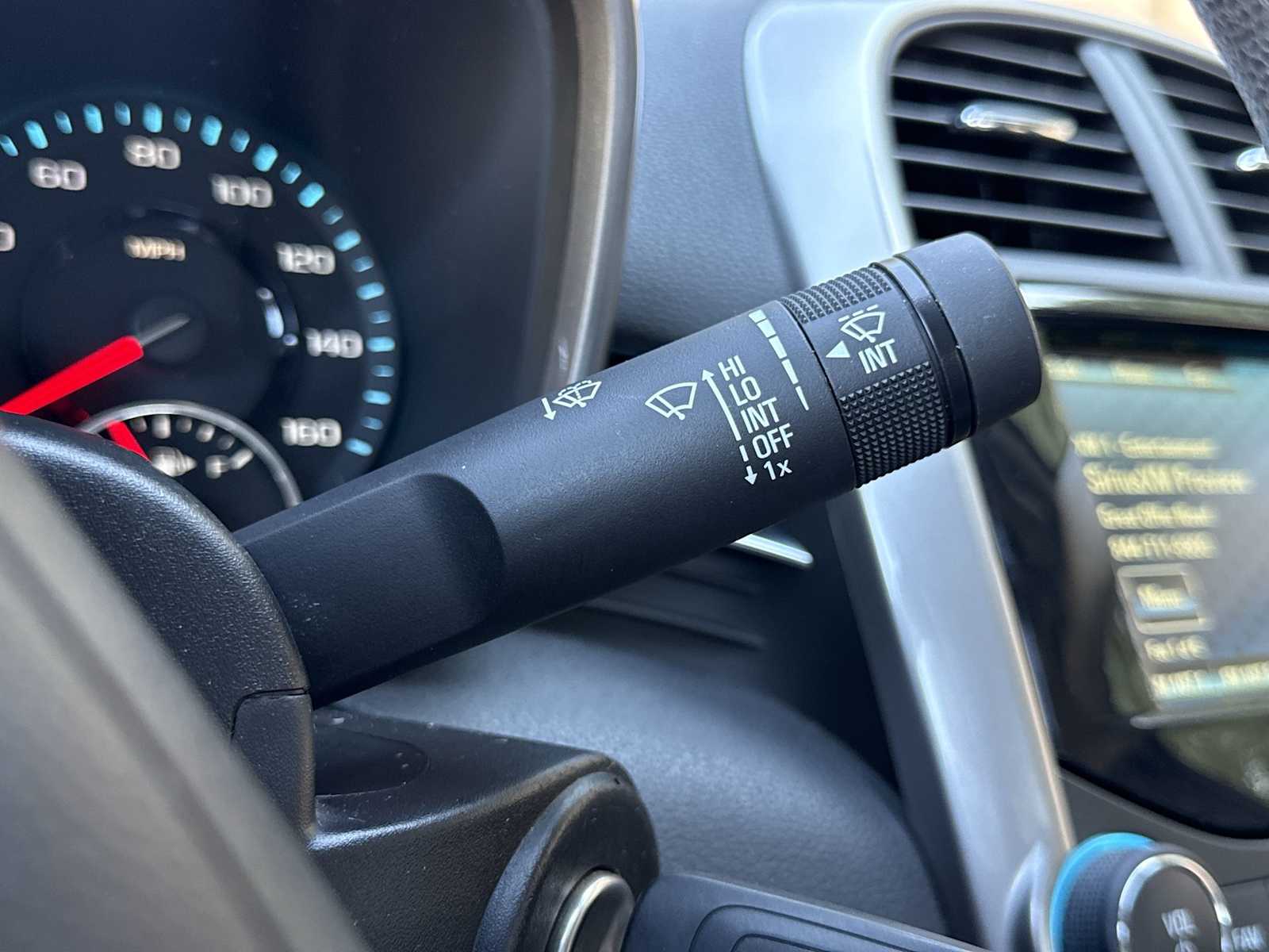 Thumbnail: 2015 Chevrolet Malibu - 26