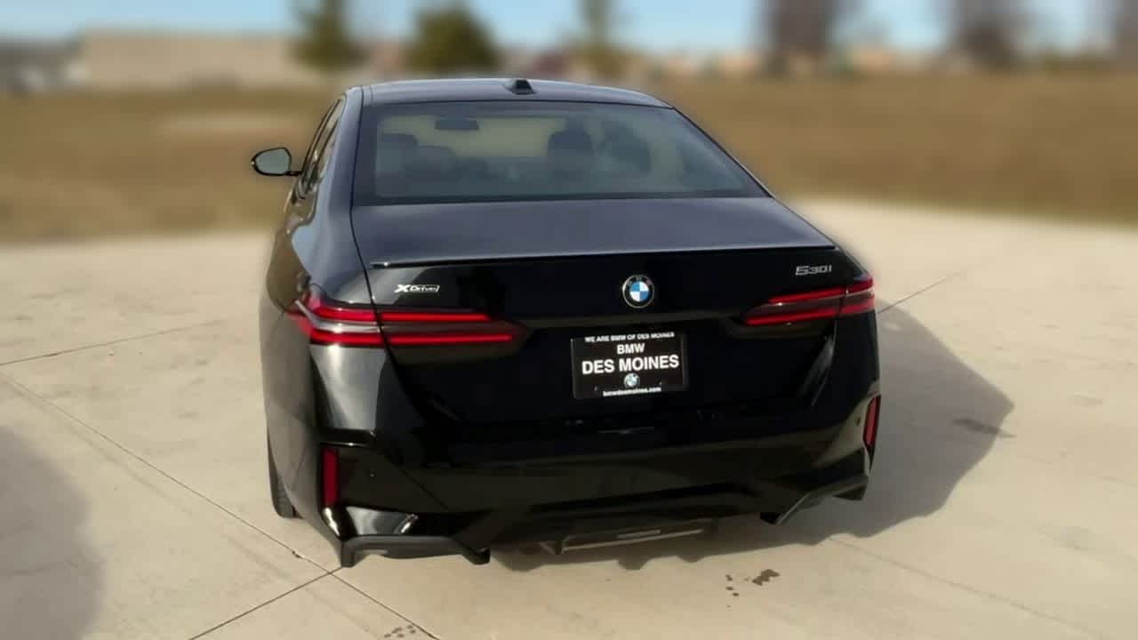 2024 BMW 5 Series 530i xDrive 7