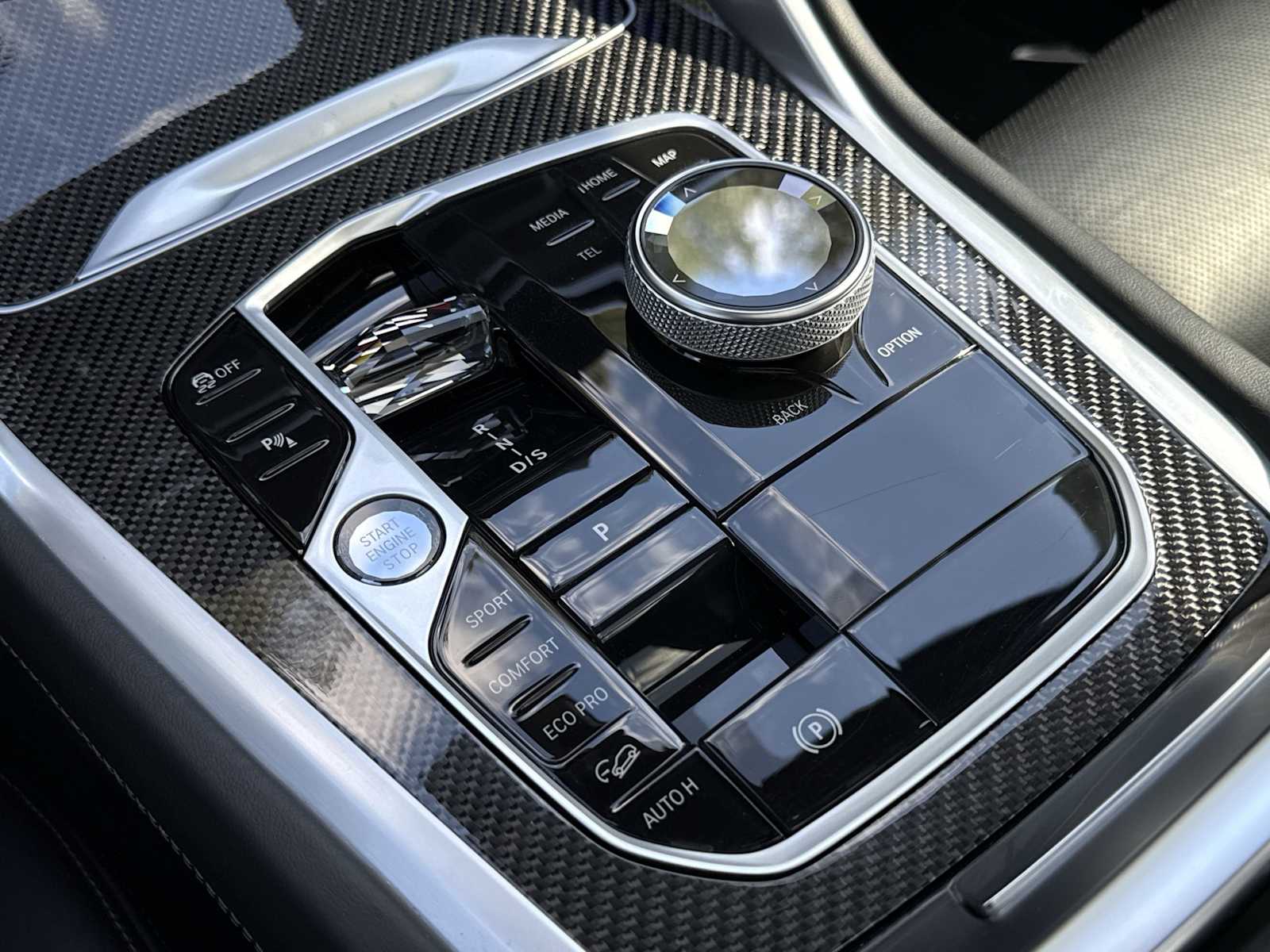 Thumbnail: 2025 BMW X6 - 35