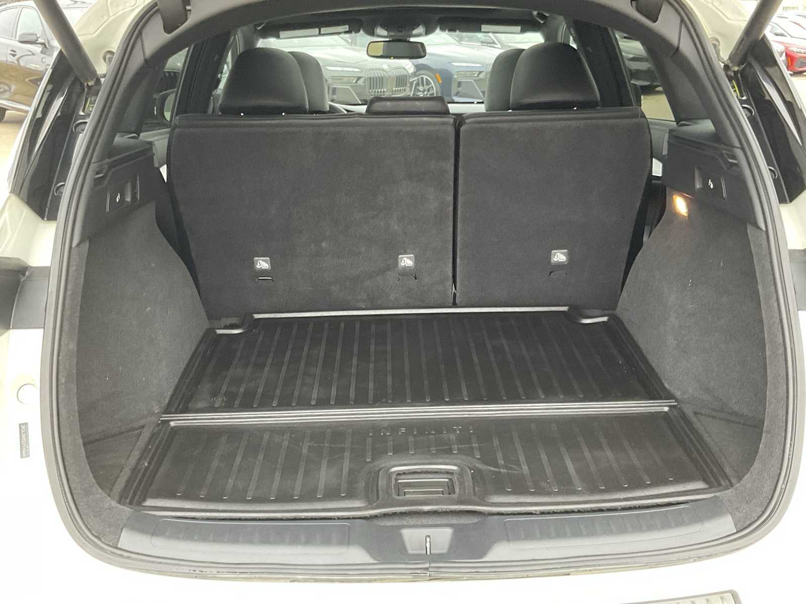 Thumbnail: 2020 INFINITI QX50 - 37