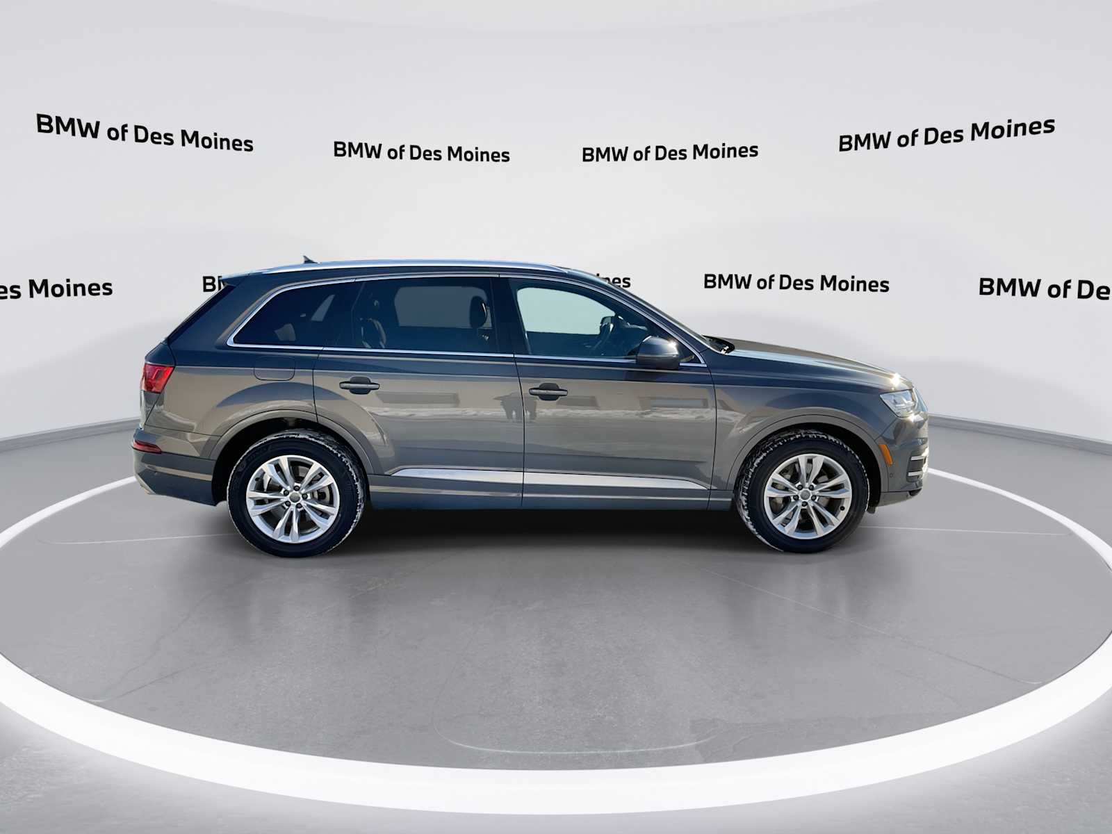 Thumbnail: 2019 Audi Q7 - 9