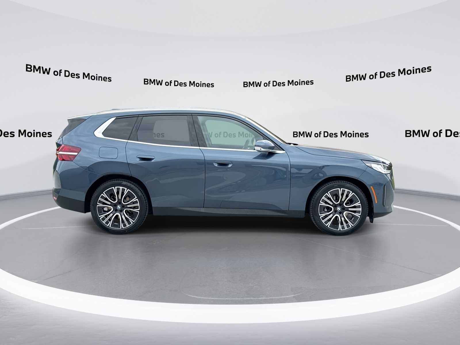 Thumbnail: 2026 BMW X3 - 9