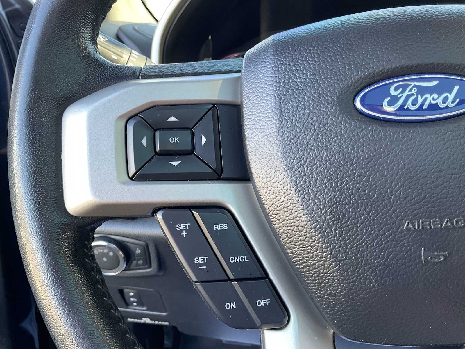 Thumbnail: 2019 Ford F-250 - 26