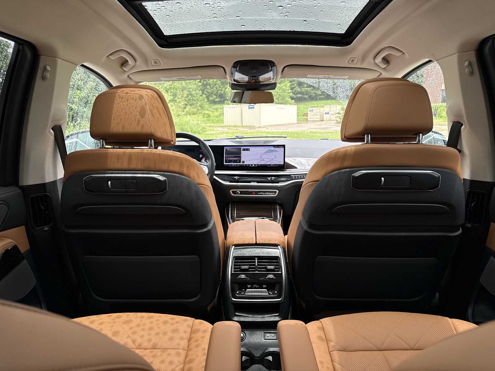 Thumbnail: 2024 BMW X7 - 19