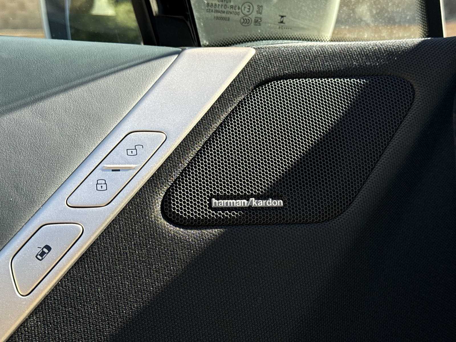 Thumbnail: 2026 BMW iX - 32