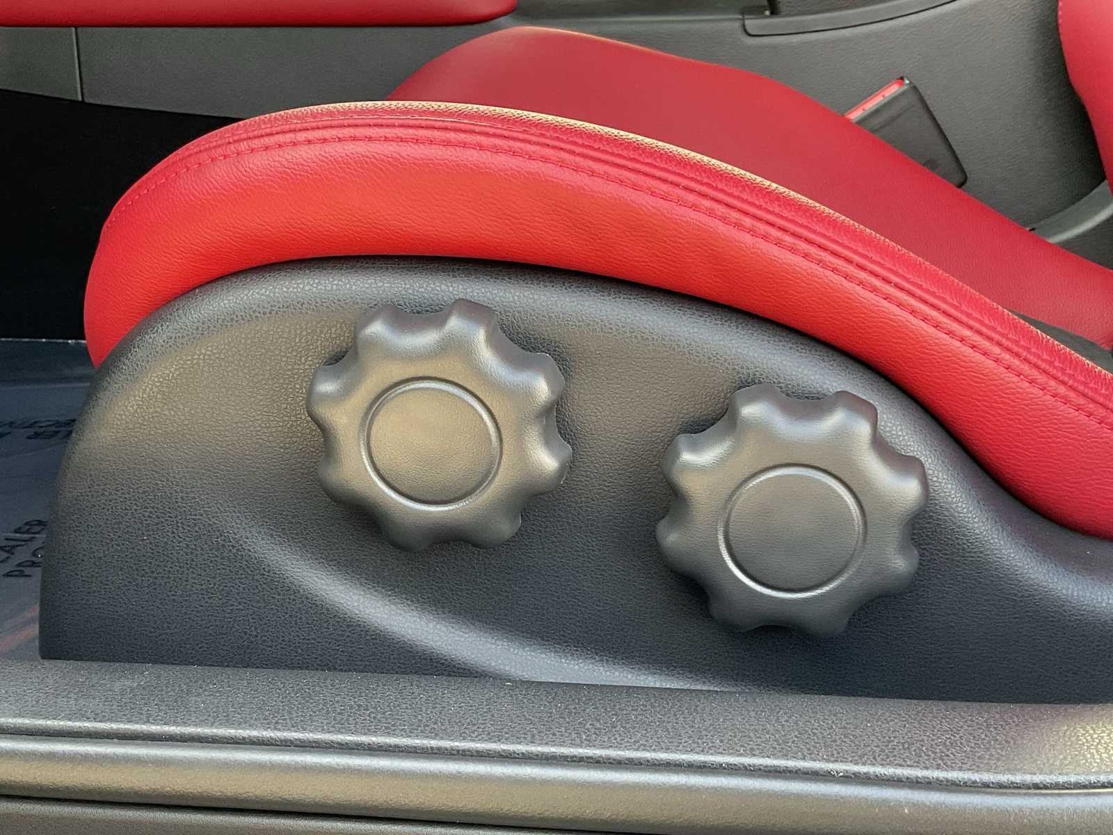 Thumbnail: 2024 Nissan Z - 17