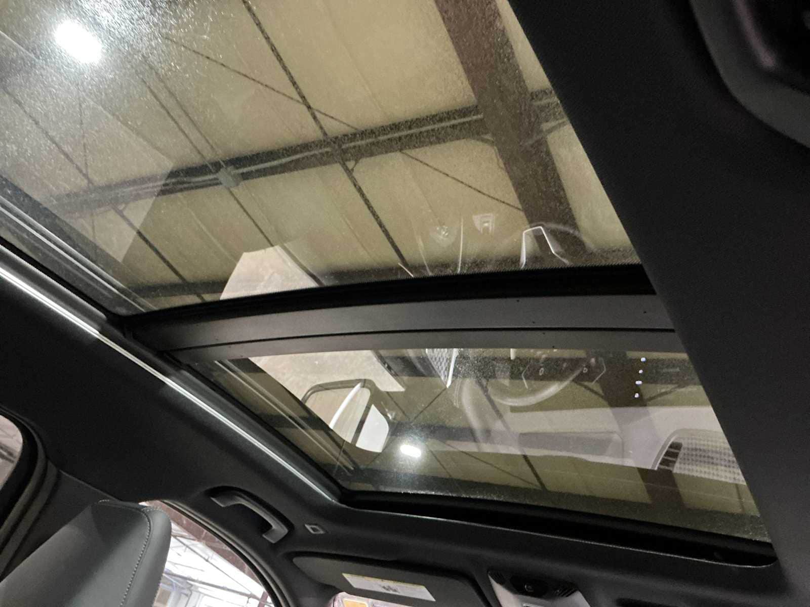 Thumbnail: 2025 BMW X1 - 22