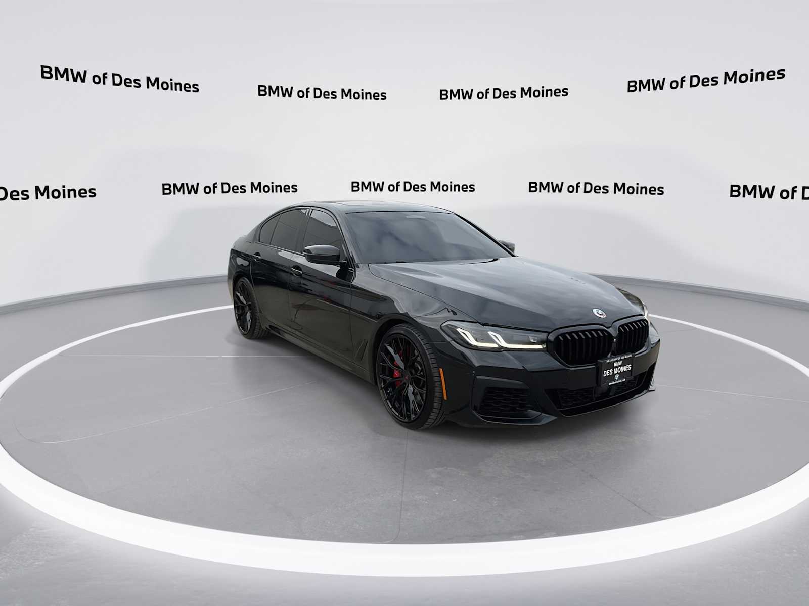 Thumbnail: 2022 BMW 5 Series - 2