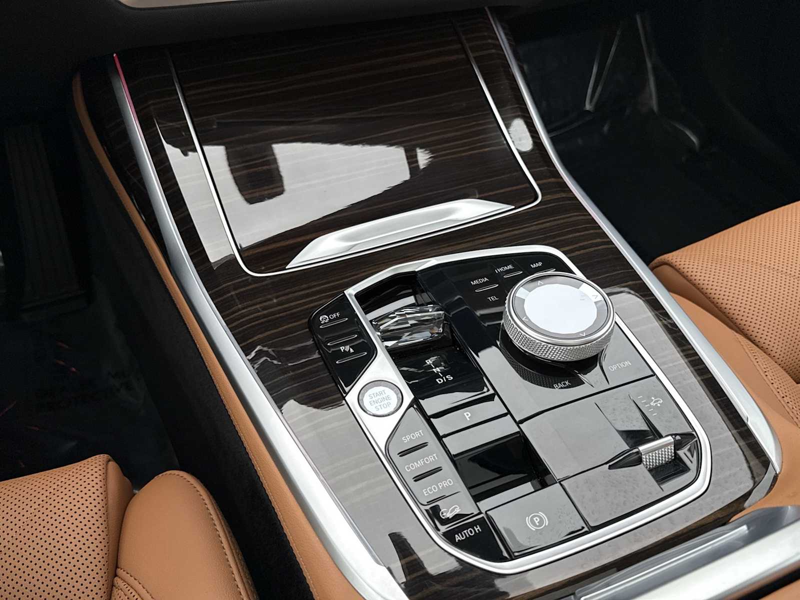 Thumbnail: 2024 BMW X7 - 30