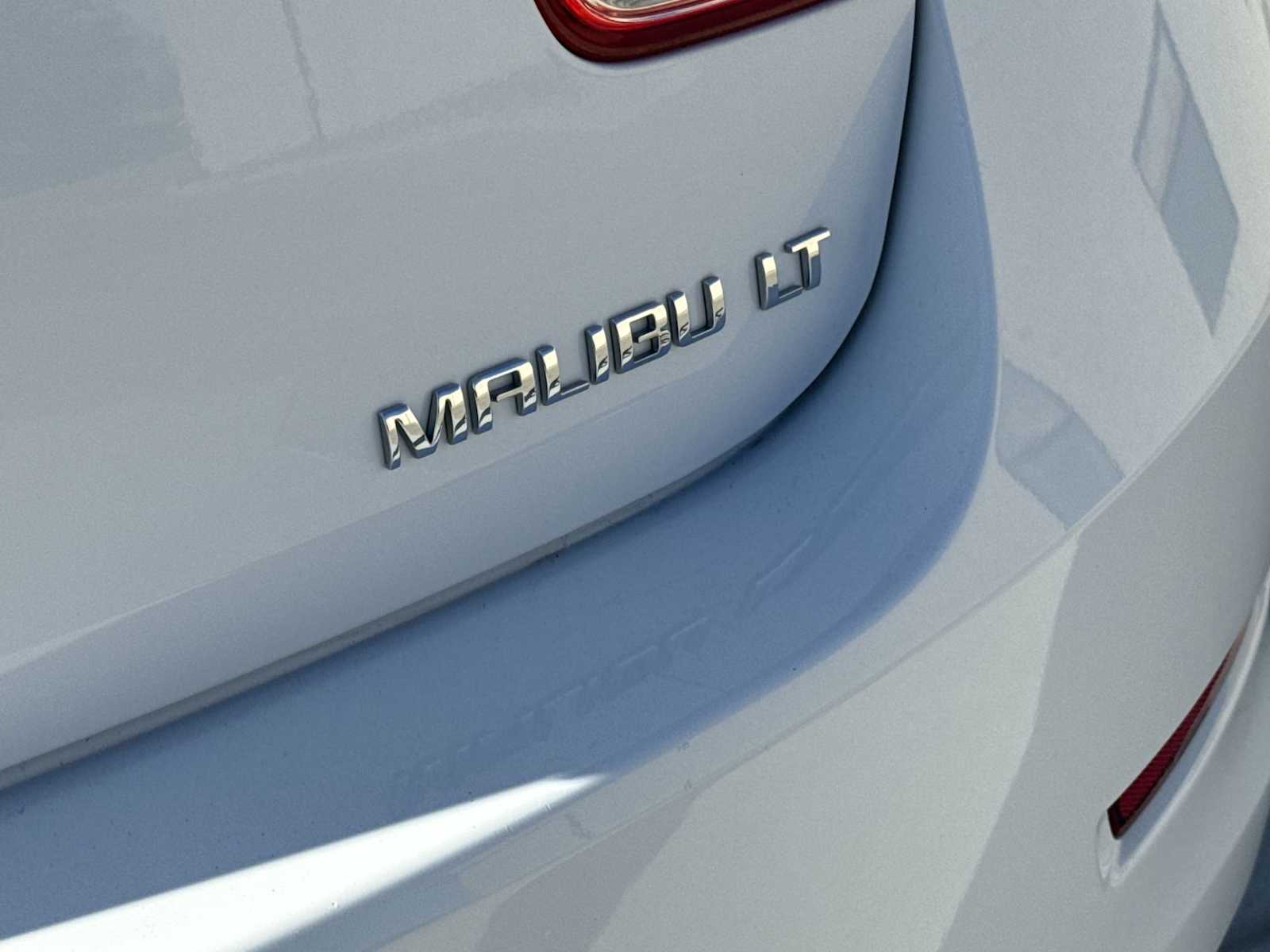 Thumbnail: 2015 Chevrolet Malibu - 13