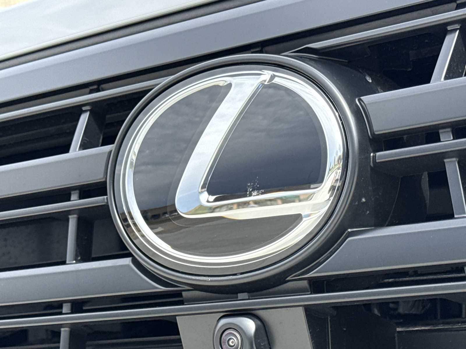 Thumbnail: 2025 Lexus GX - 12
