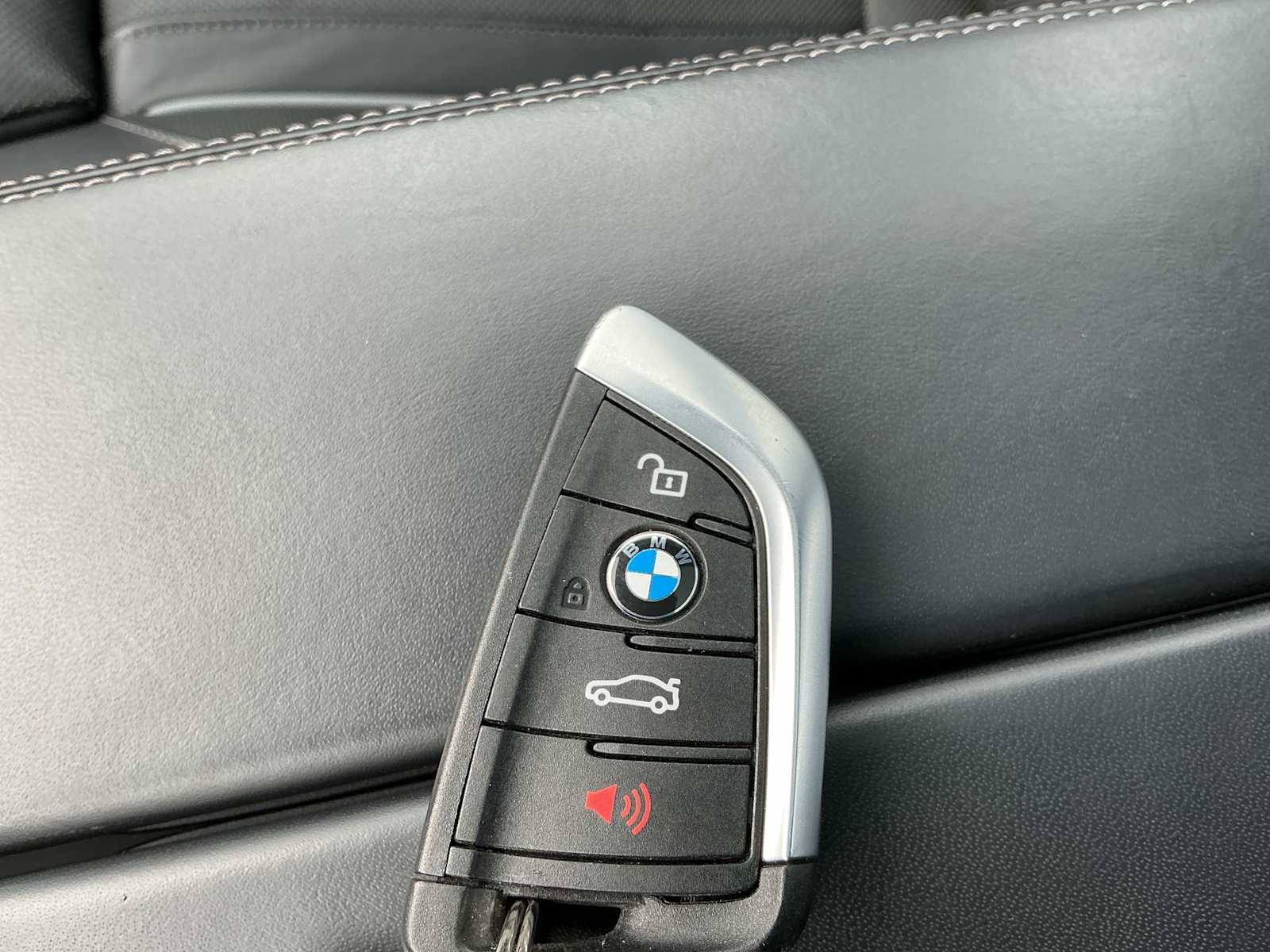 Thumbnail: 2022 BMW 5 Series - 35