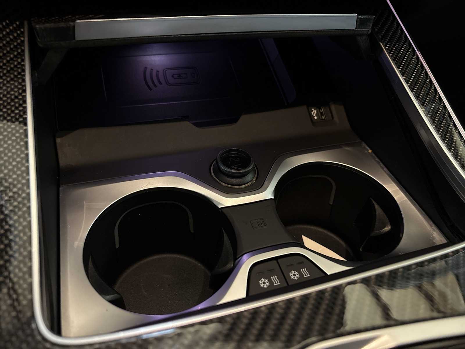 Thumbnail: 2023 BMW X7 - 33